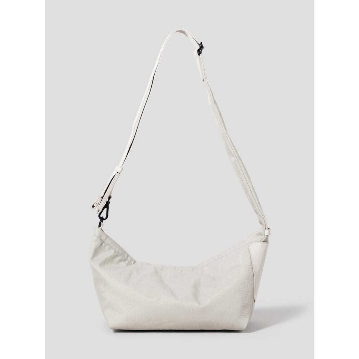 빈폴 액세서리(BEANPOLE ACCESSORY) Less Bag_2 스몰 원단 크로스백  라이트 그레이
