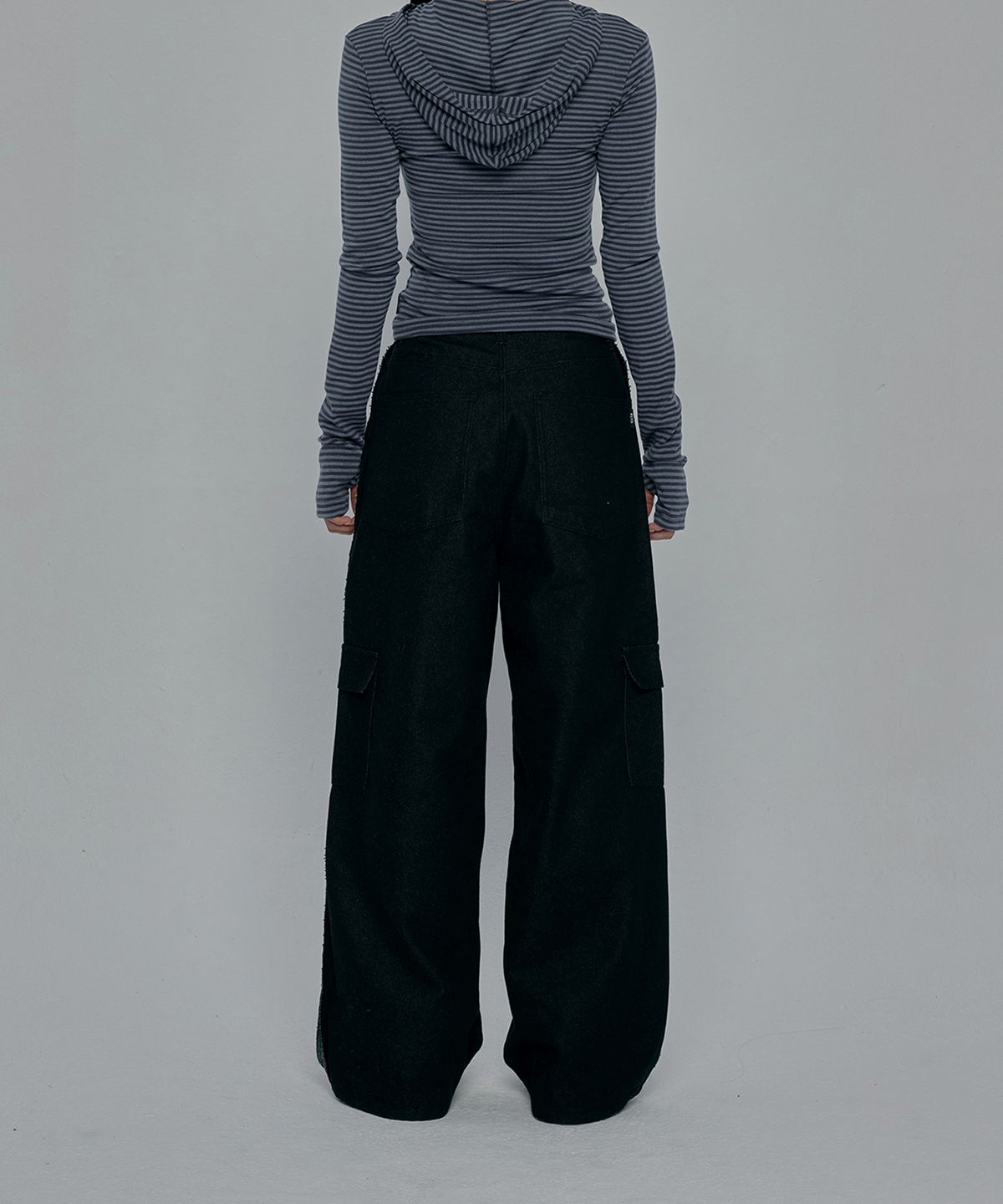 길라아카이브(GILAARCHIVE) REVERSE STITCHED CARGO PANTS_BLACK