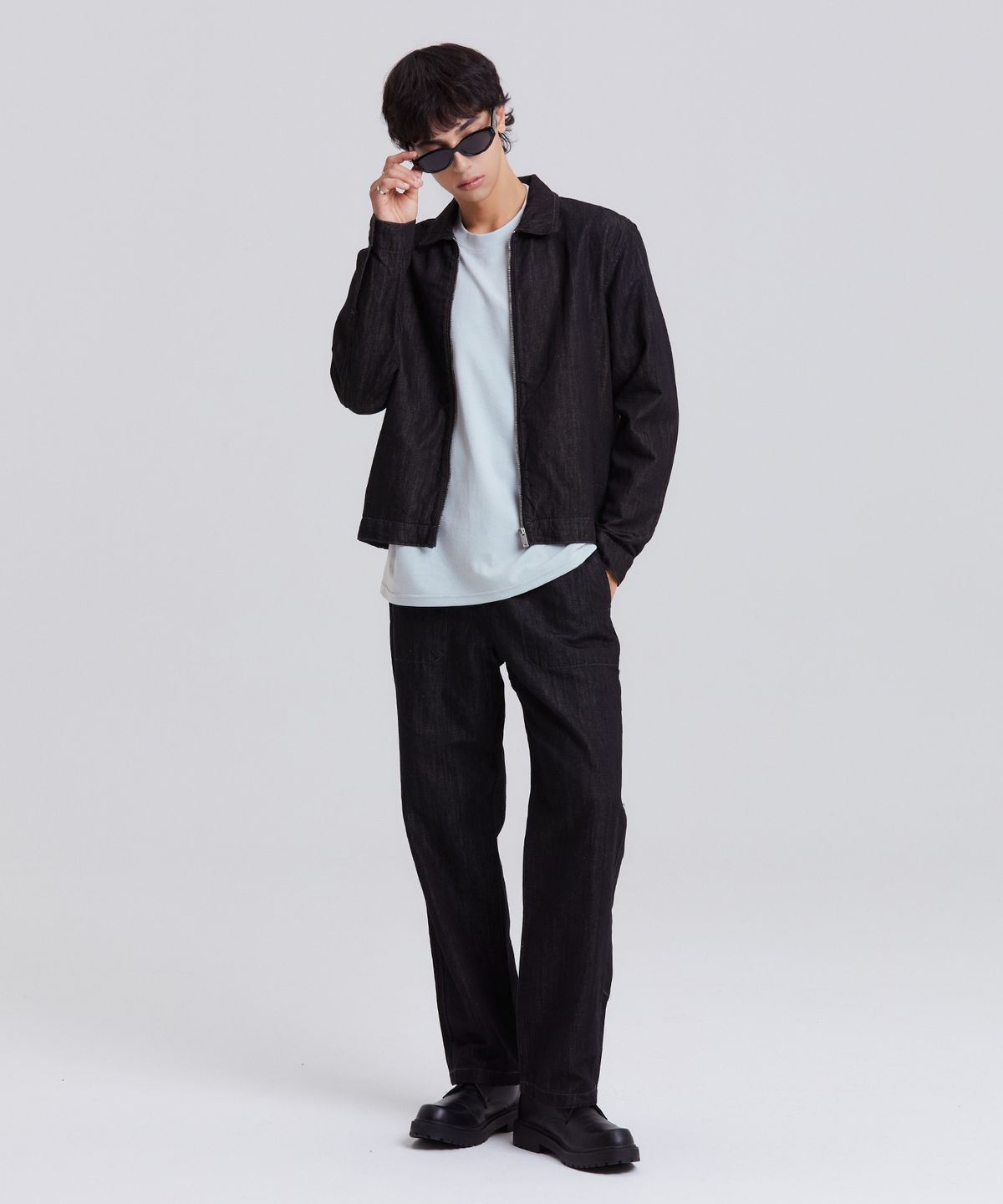 디블루(DBLUE) 릴렉스드 커프스 크루넥 롱슬리브 라이트그레이