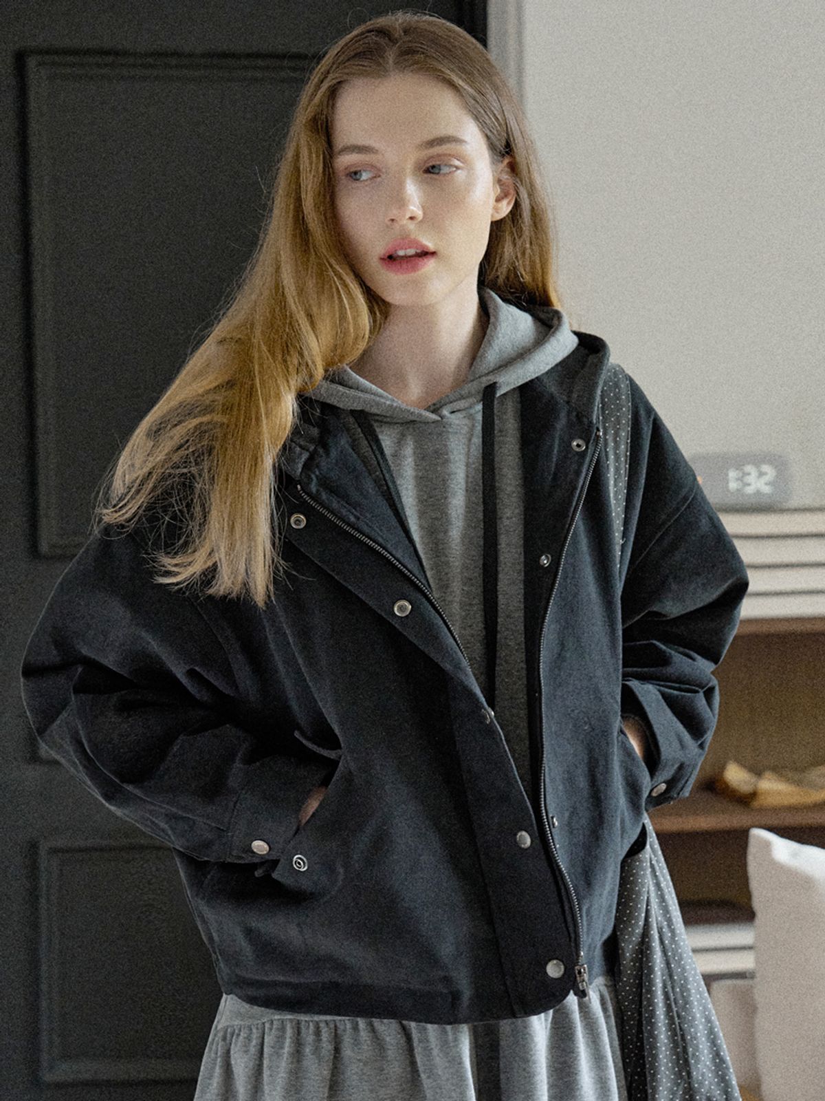 아방(AVANT-G) Quilted Liner Hooded Jumper - BLACK