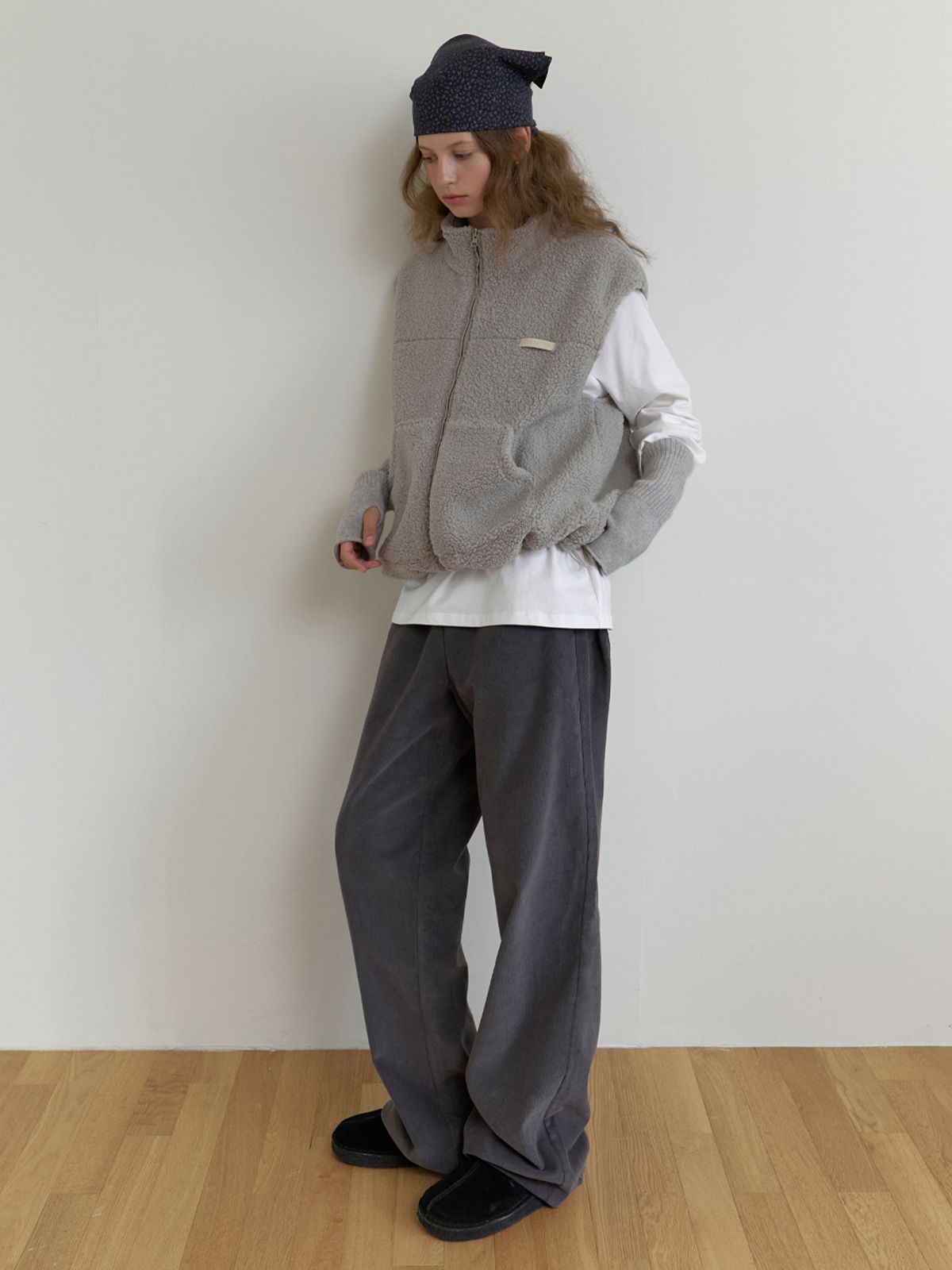 더미튼(THEMITTEN) Ewe fleece vest (gray)