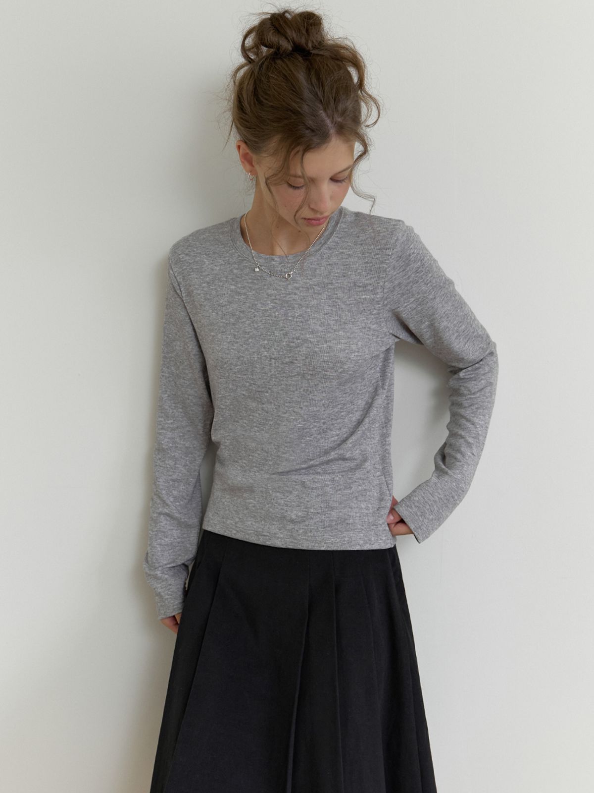 더미튼(THEMITTEN) Oli layered t-shirt (gray)