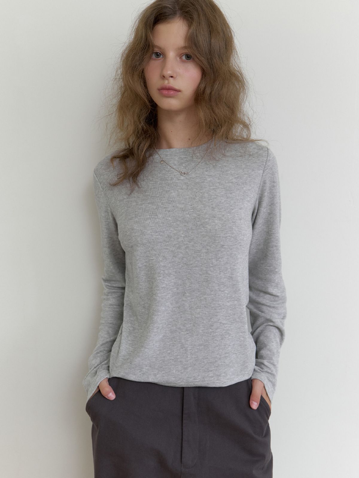 더미튼(THEMITTEN) Oli layered t-shirt (sage melange)
