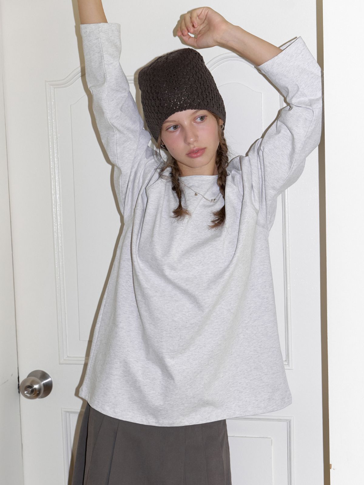 더미튼(THEMITTEN) Basin raglan t-shirt (melange gray)