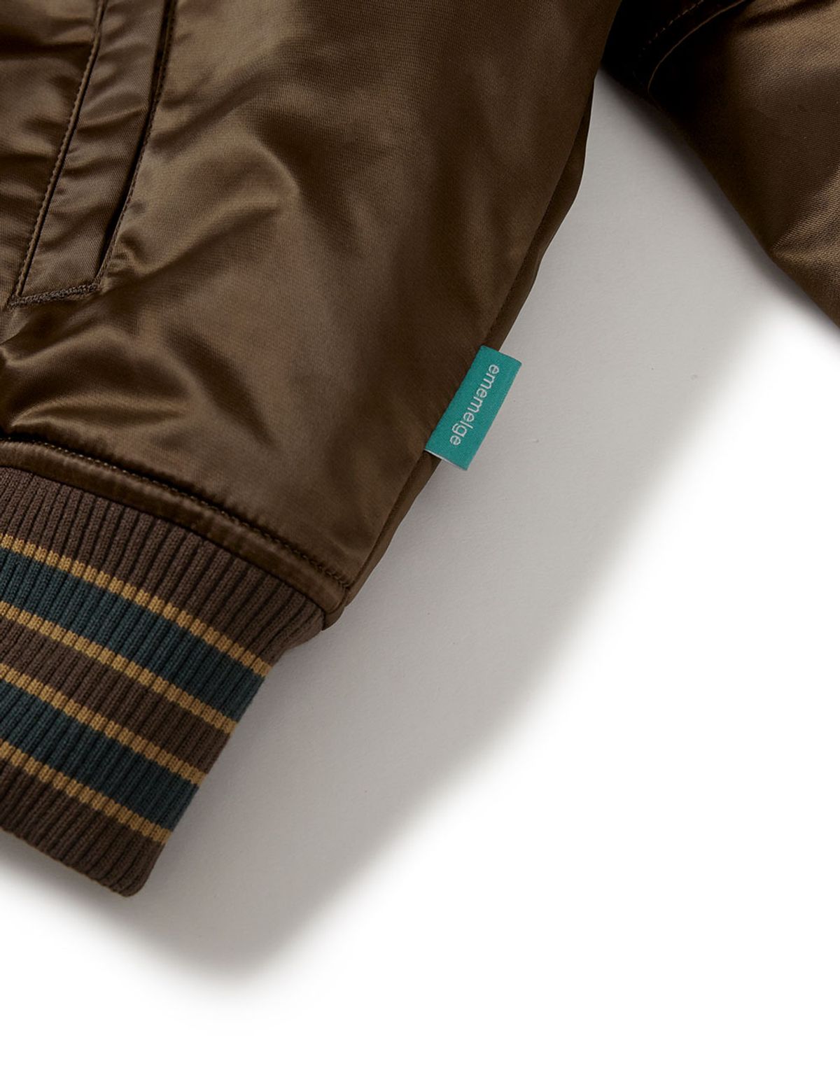 엠엠엘지(MMLG) [Mmlg] CPC SATIN VARSITY JACKET (BROWN)