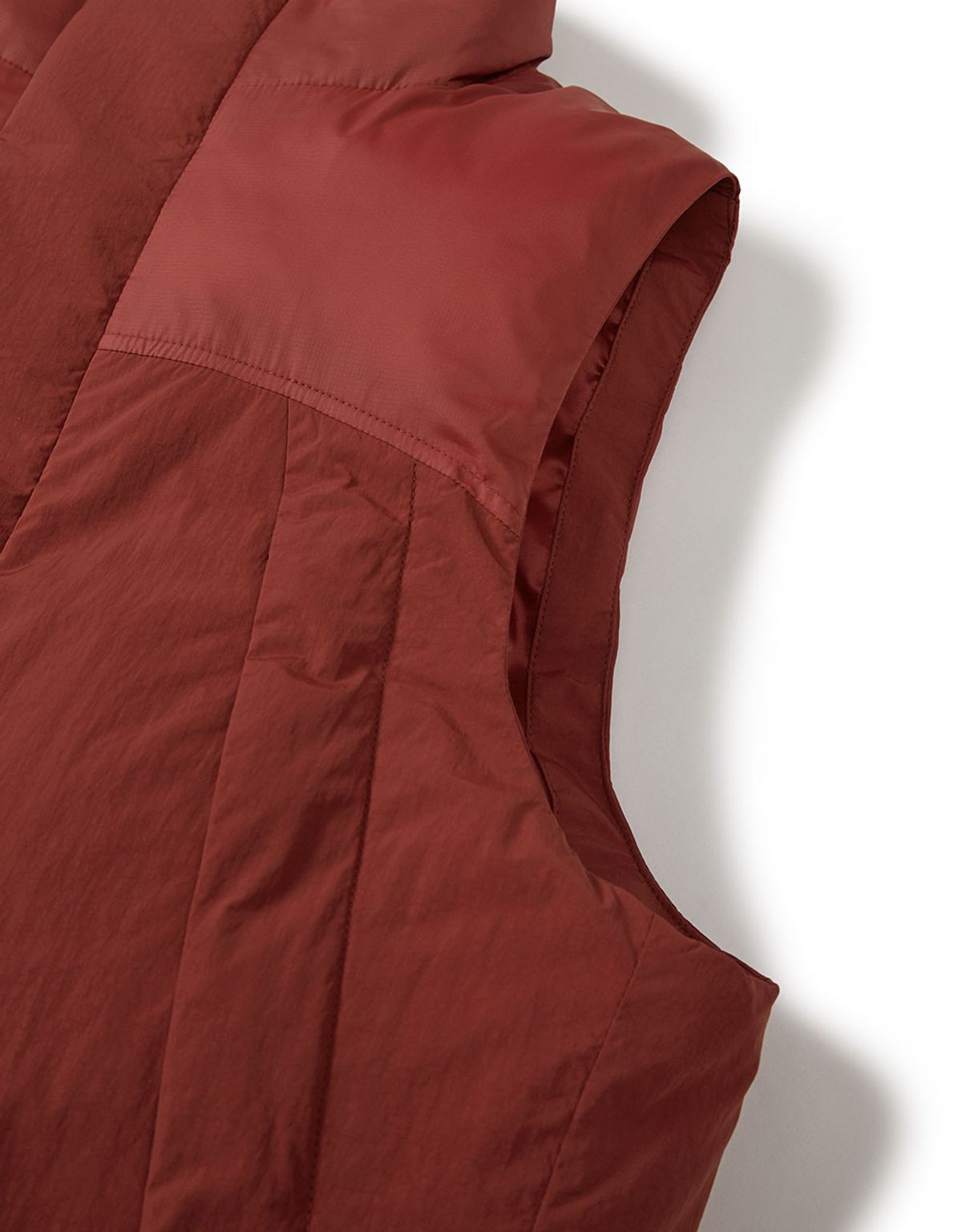 엠엠엘지(MMLG) [Mmlg] FISHTAIL UTILITY PADDED VEST (RED)