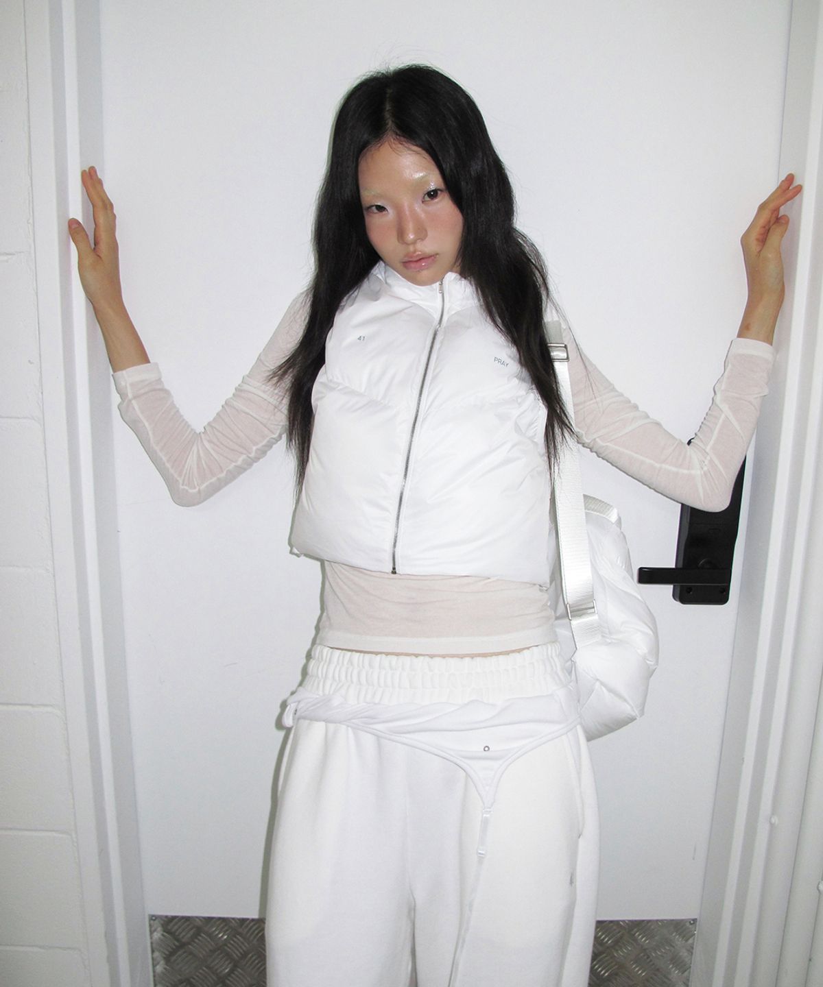 사일프레이(41PRAY) Pray Puff Vest / White