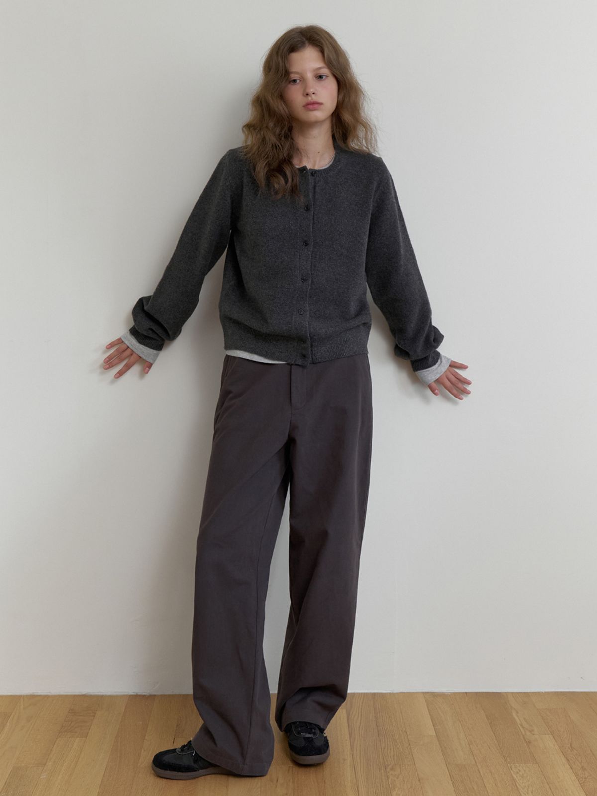 더미튼(THEMITTEN) Bree round cardigan (charcoal)
