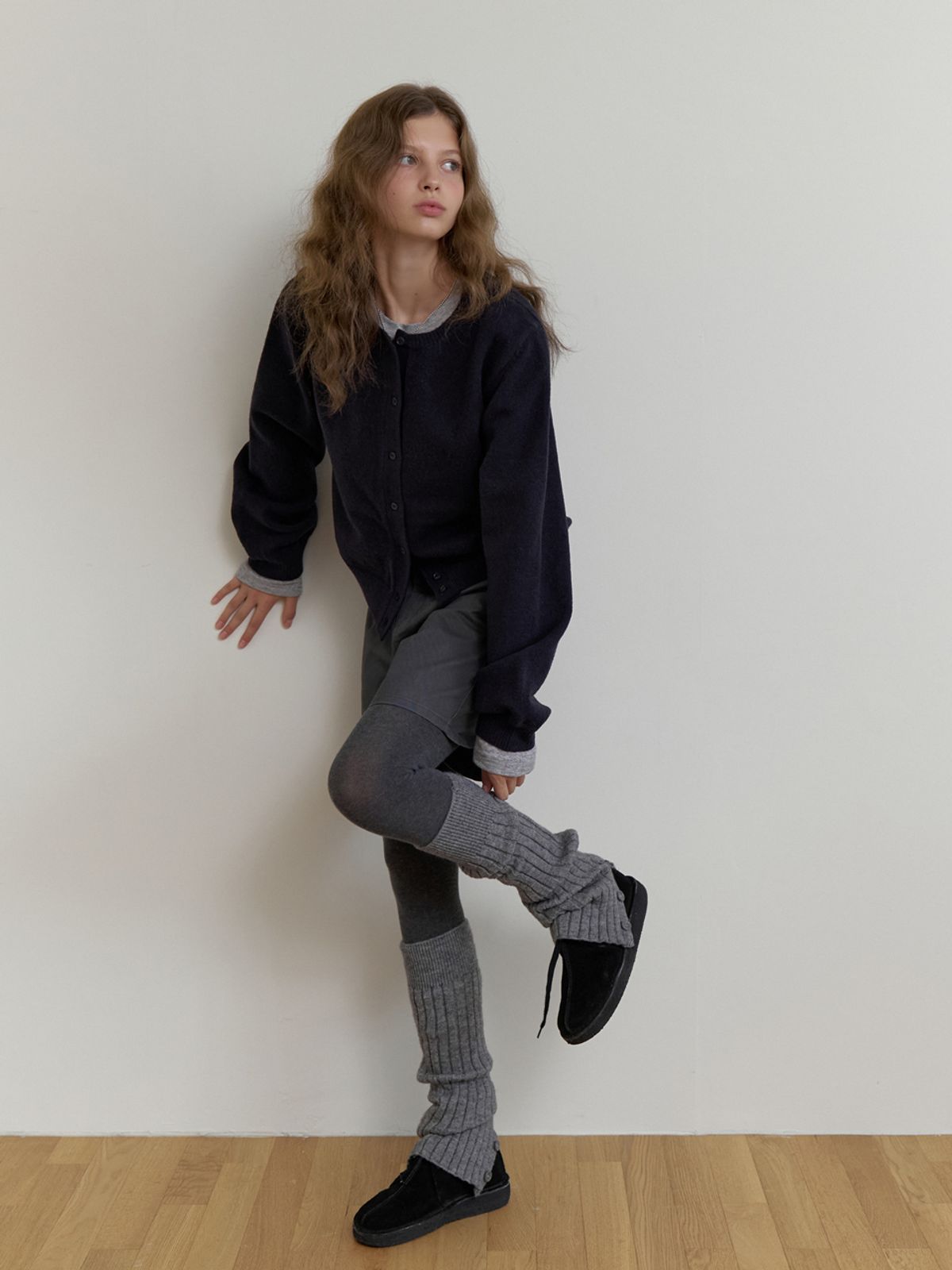 더미튼(THEMITTEN) Bree round cardigan (navy)