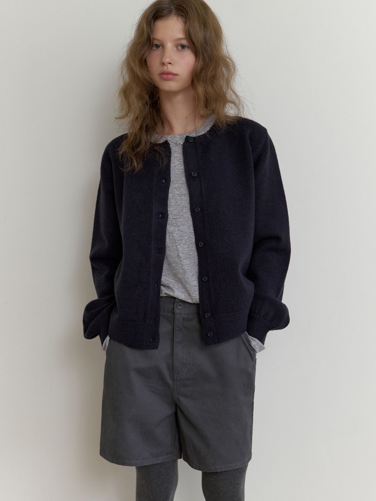 더미튼(THEMITTEN) Bree round cardigan (navy)