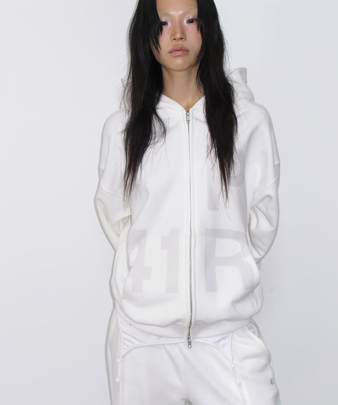 トップス tajent EYELET DESIGN ZIP UP HOODIE-IVORY MUSINSA | 41PRAY Graphic Zip Up Hoodie / Ivory