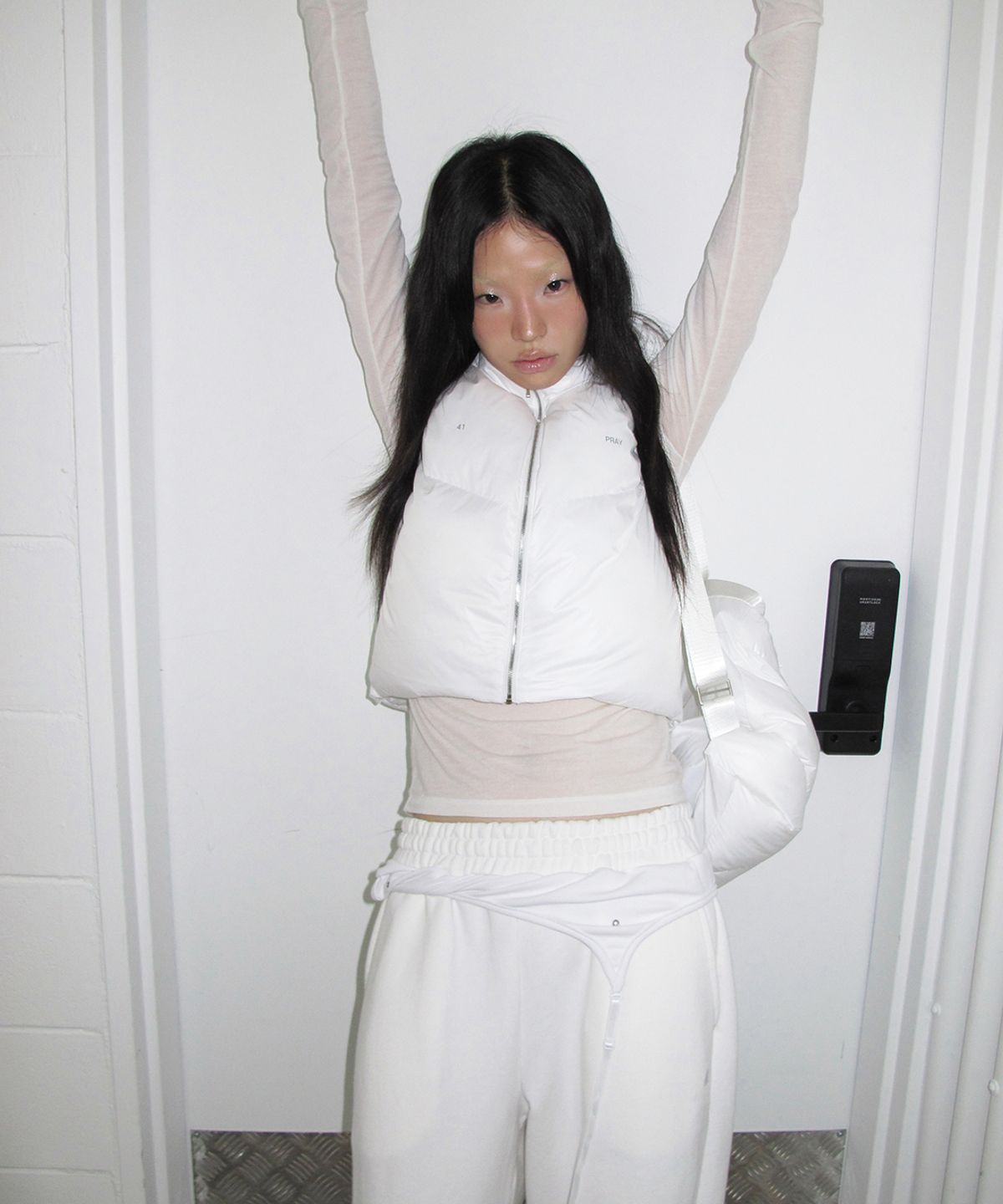 사일프레이(41PRAY) Puffer Backpack / White