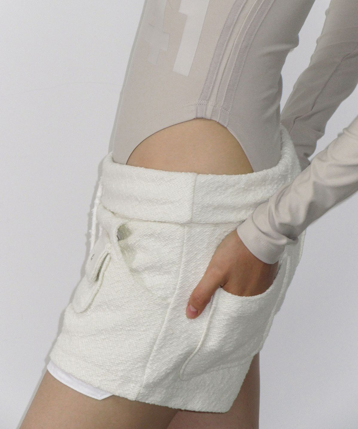사일프레이(41PRAY) Folded Shorts / Ivory
