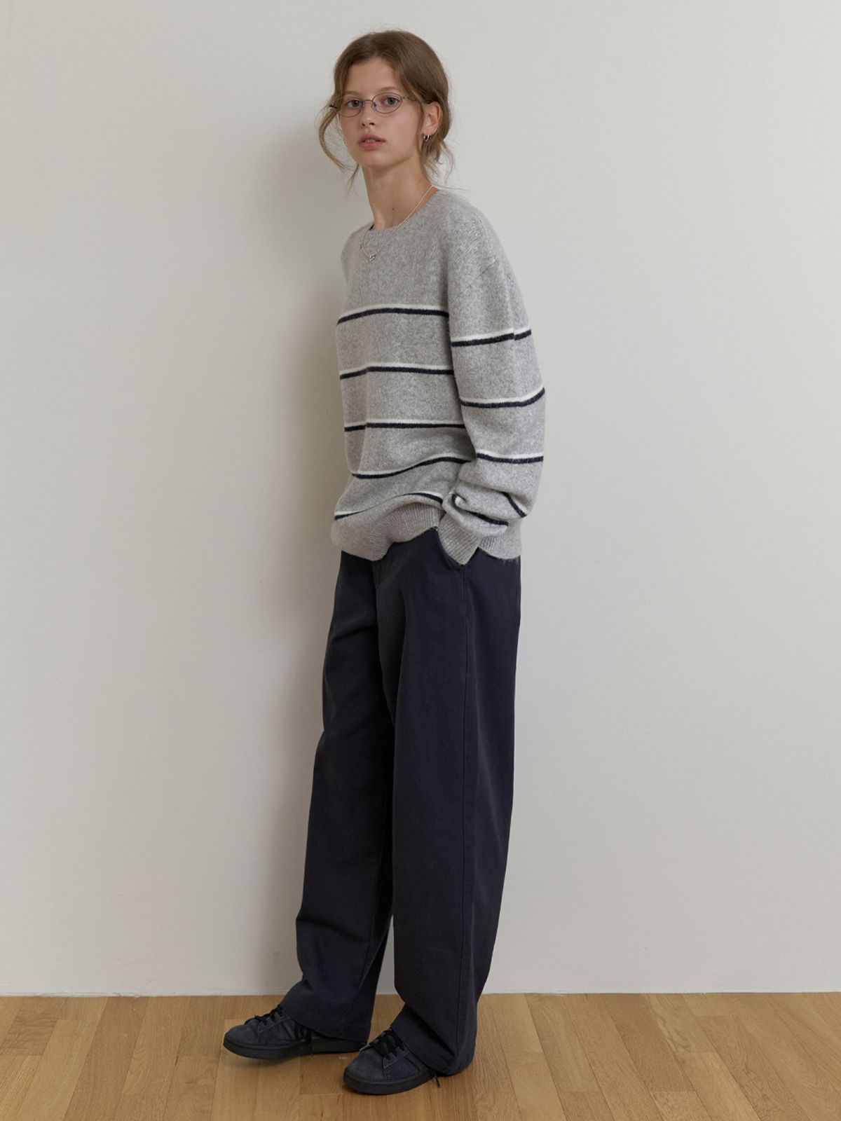 더미튼(THEMITTEN) [3rd] Pod cotton pants (navy)