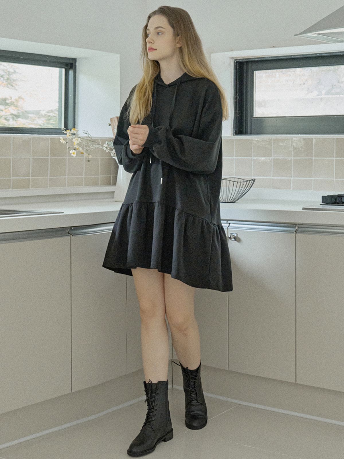 아방(AVANT-G) Hooded Frill Mini Dress - BLACK
