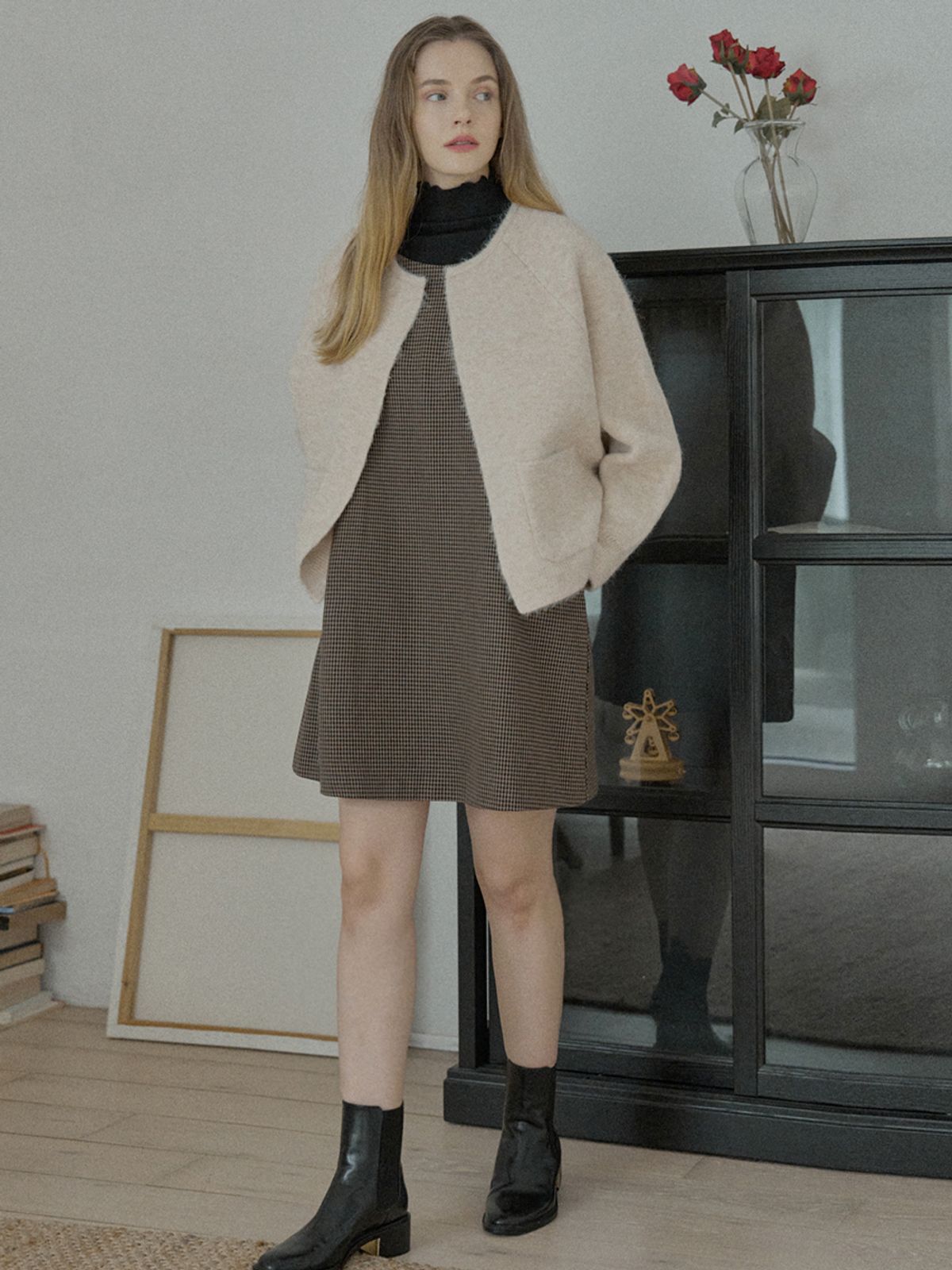 아방(AVANT-G) Swallow Pattern Sleeveless Dress - BROWN