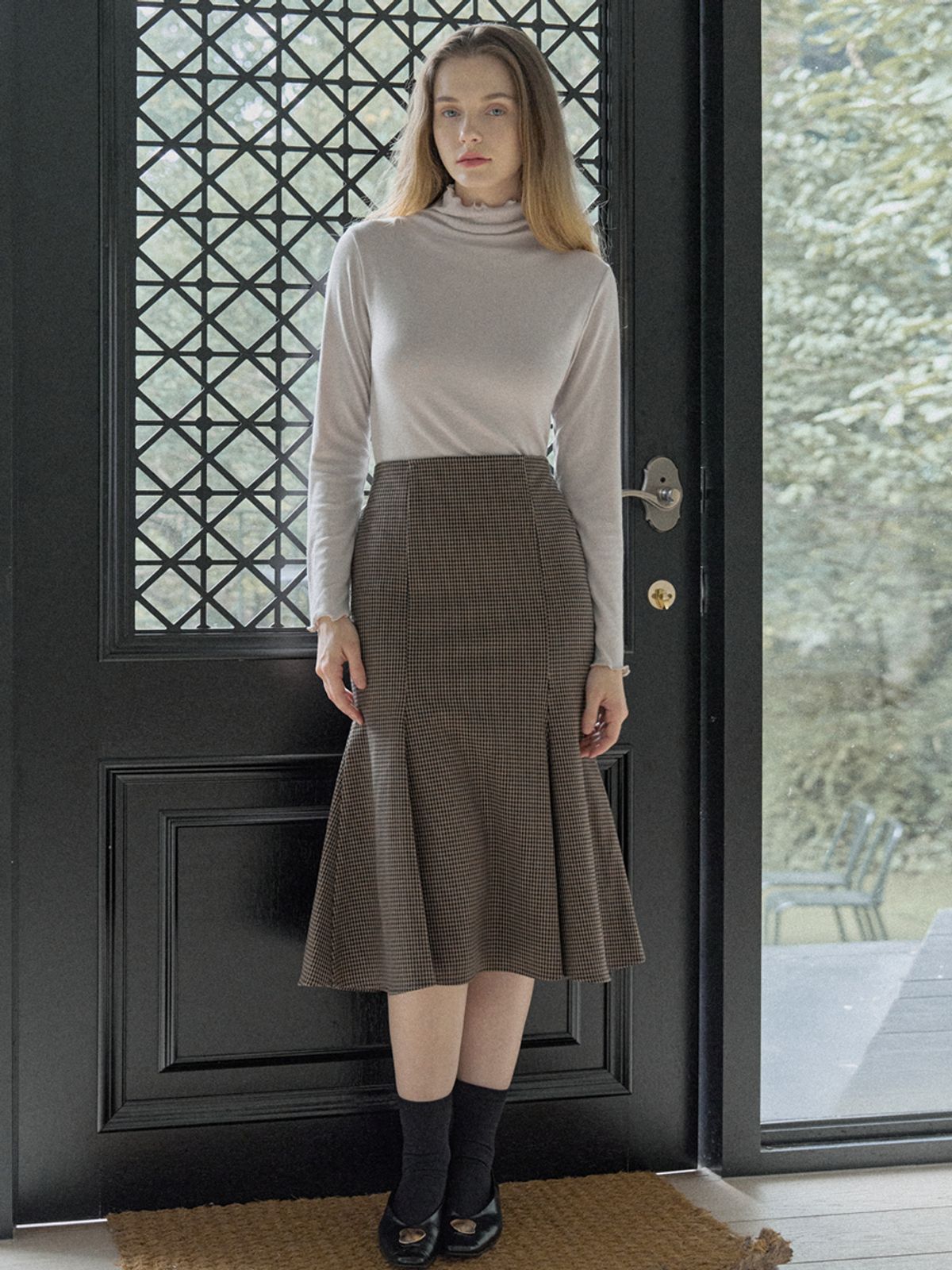 아방(AVANT-G) Swallow Pattern Mermaid Skirt - BROWN