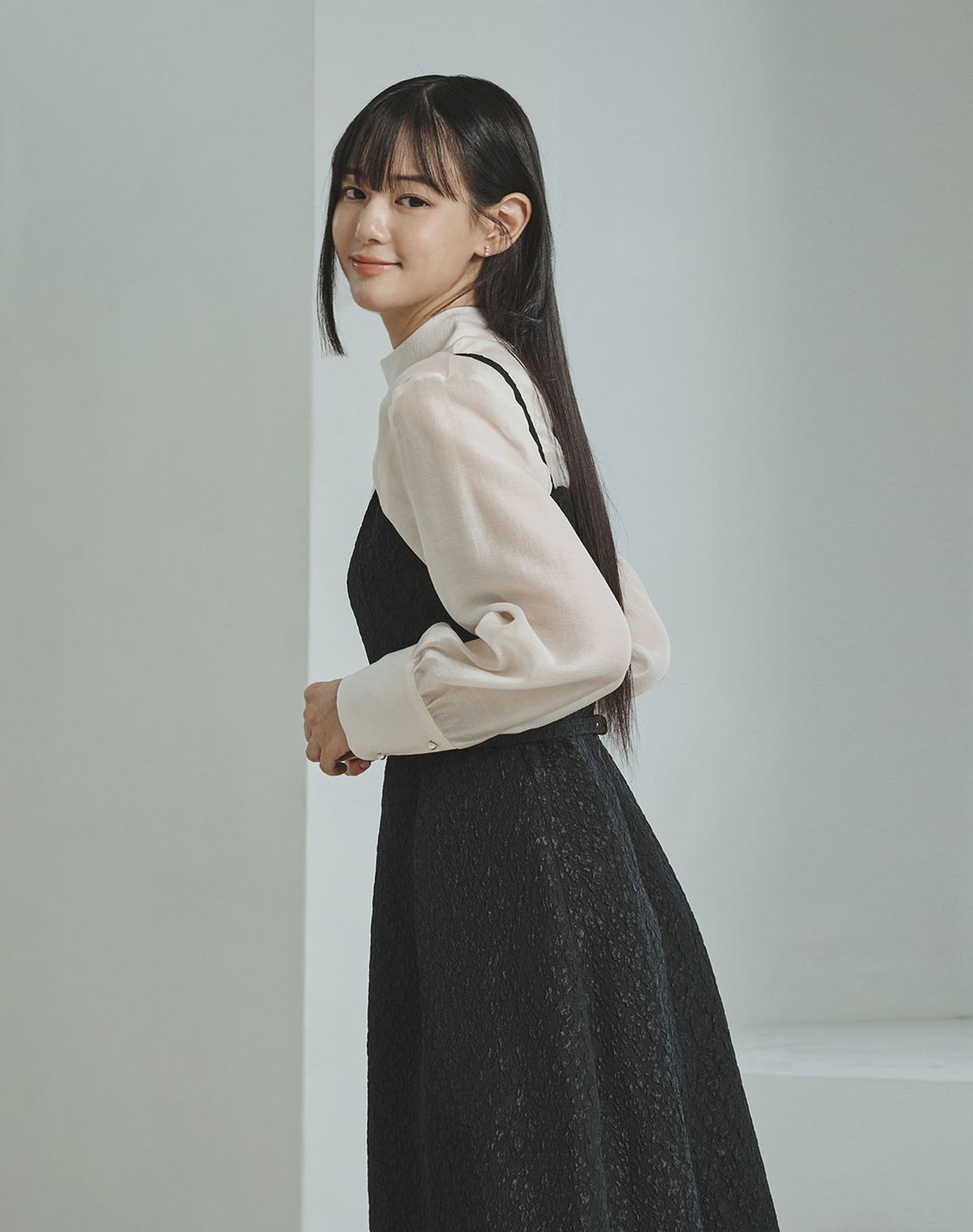 지에마르(GIEMAR) FLOWER BUSTIER DRESS BLACK 플라워 뷔스티에 드레스 블랙
