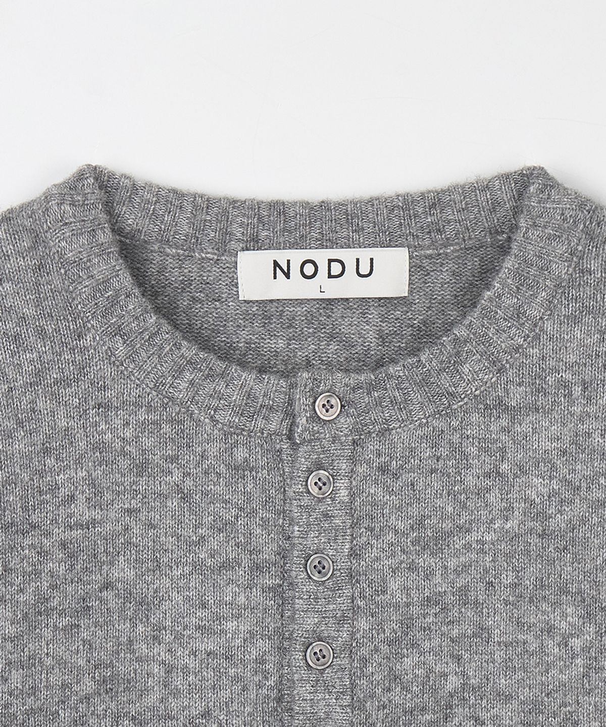 노드유(NODU) 데일리 플레인 헨리넥 니트 [그레이]