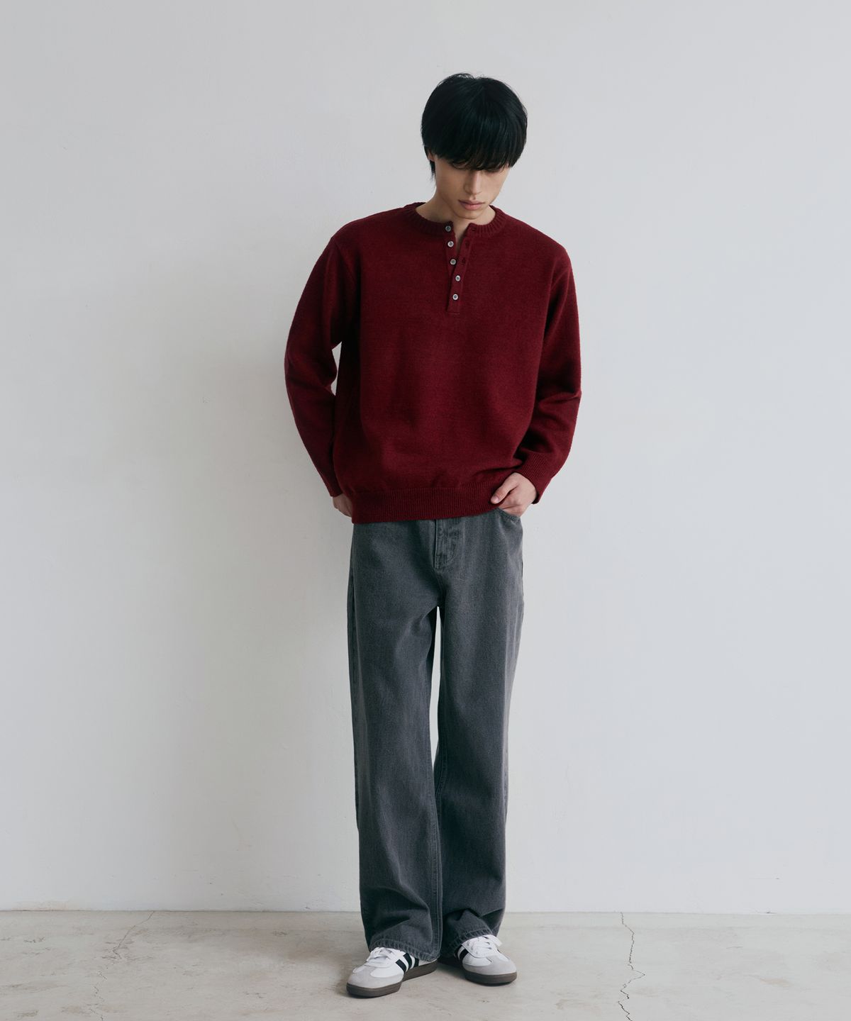 노드유(NODU) 데일리 플레인 헨리넥 니트 [버건디]