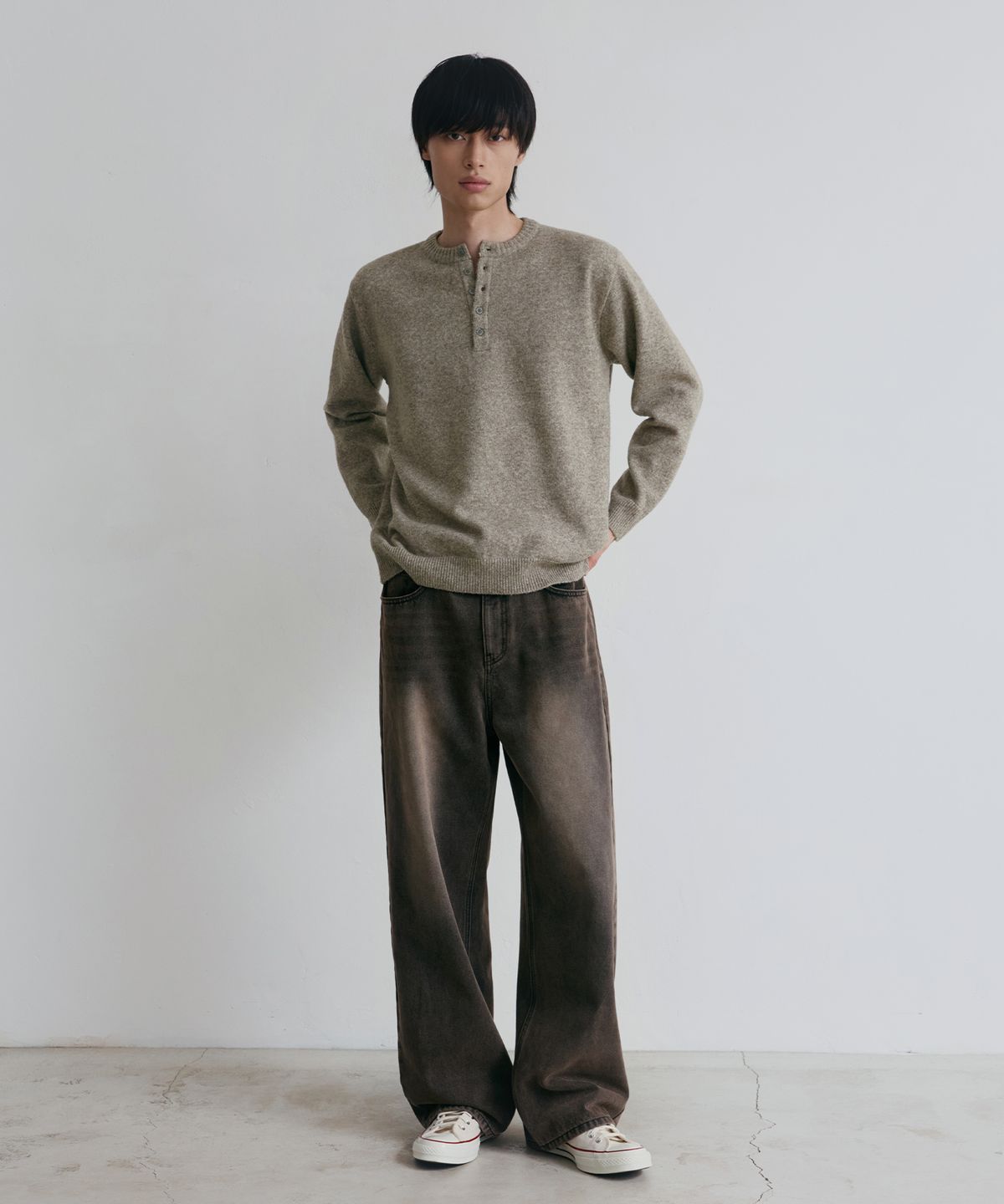 노드유(NODU) 데일리 플레인 헨리넥 니트 [베이지]
