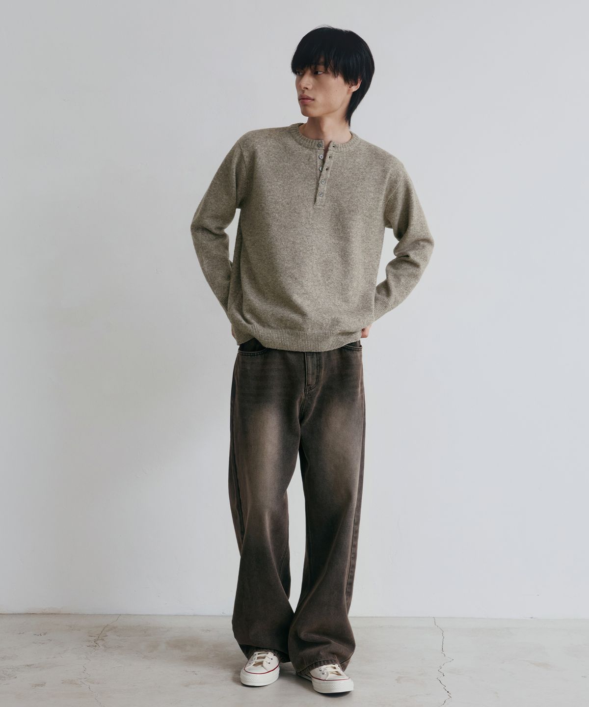 노드유(NODU) 데일리 플레인 헨리넥 니트 [베이지]