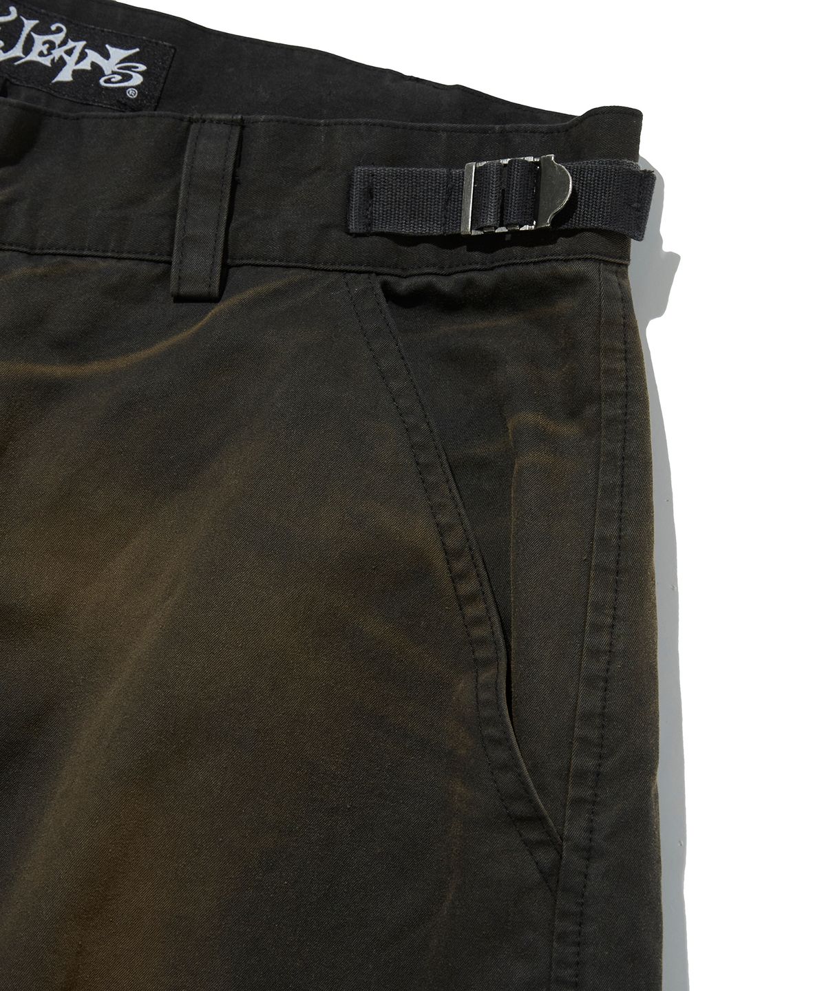 스웨이드(SUADE) WASHED CARGO PANTS [DARK BLACK]