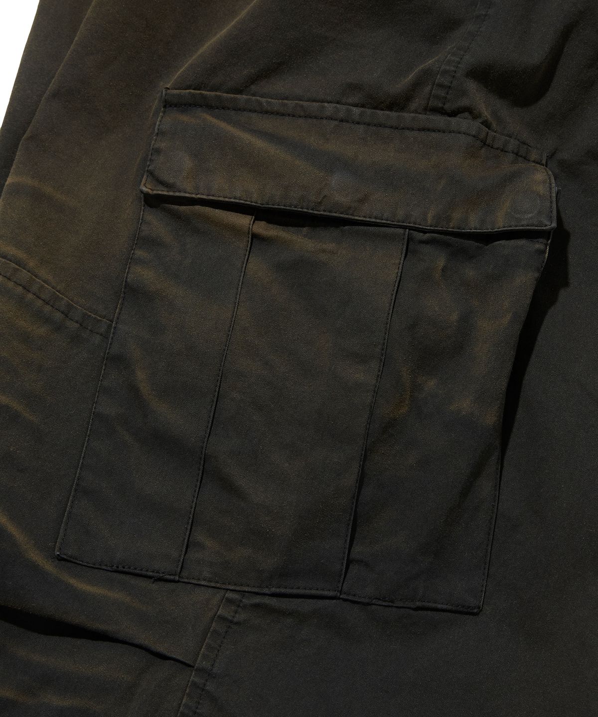 스웨이드(SUADE) WASHED CARGO PANTS [DARK BLACK]