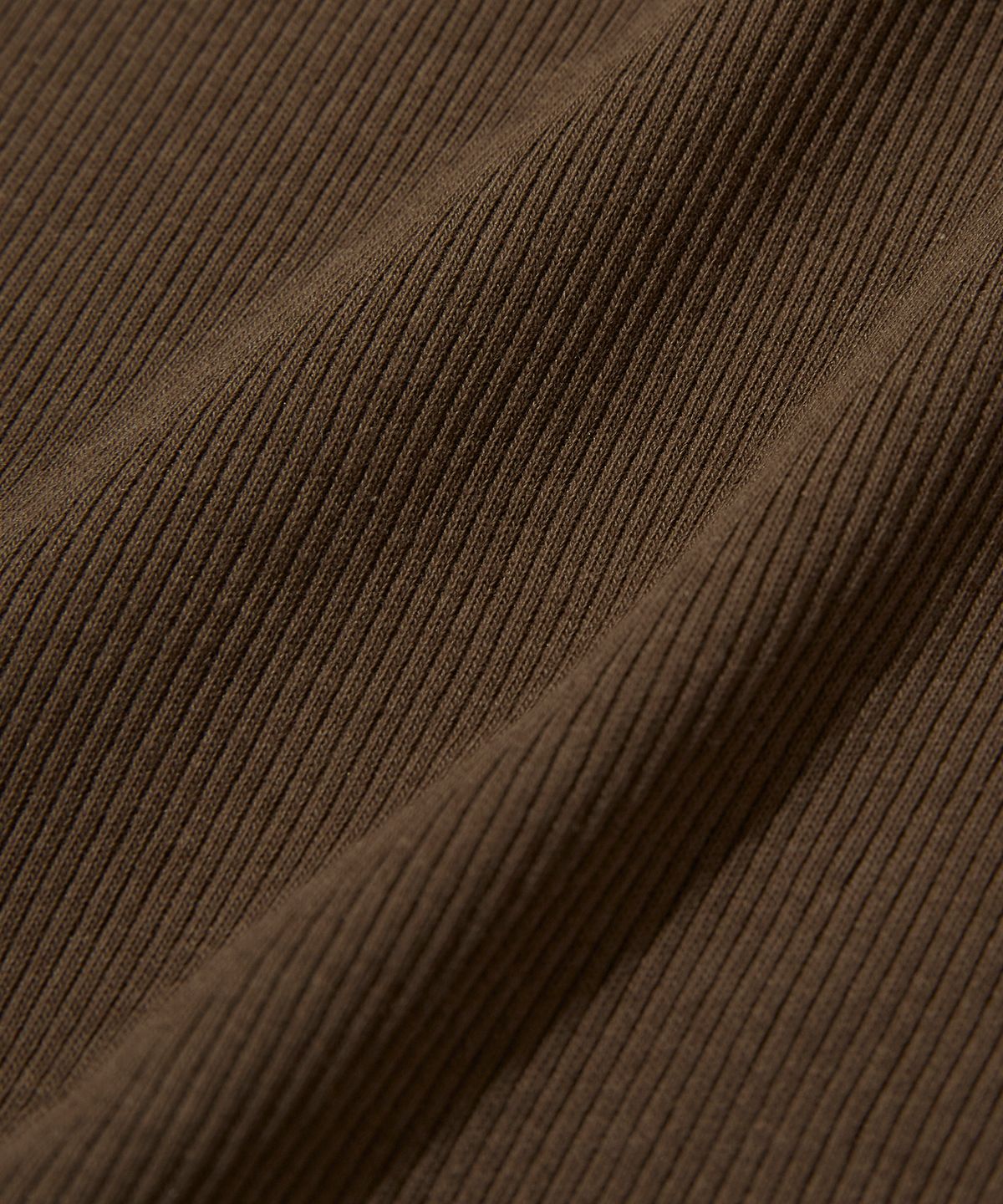 스웨이드(SUADE) HOODED HENLEY NECK [BROWN]