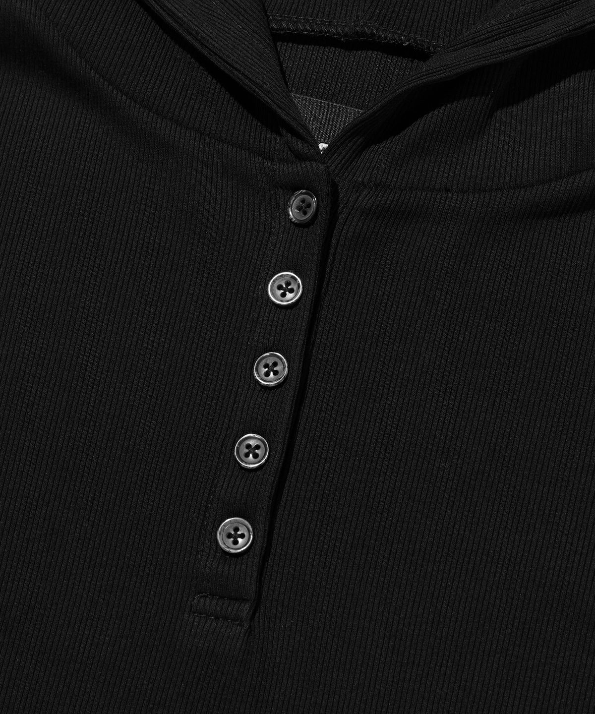 스웨이드(SUADE) HOODED HENLEY NECK [BLACK]