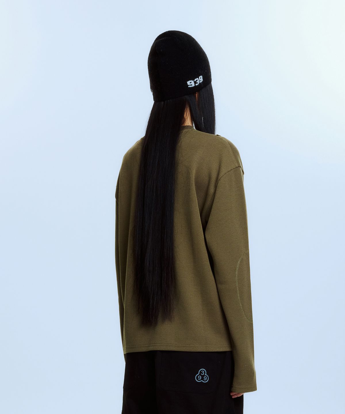아카이브 볼드(ARCHIVE BOLD) CUTOUT PANEL HENLEY T-SHIRTS (KHAKI)