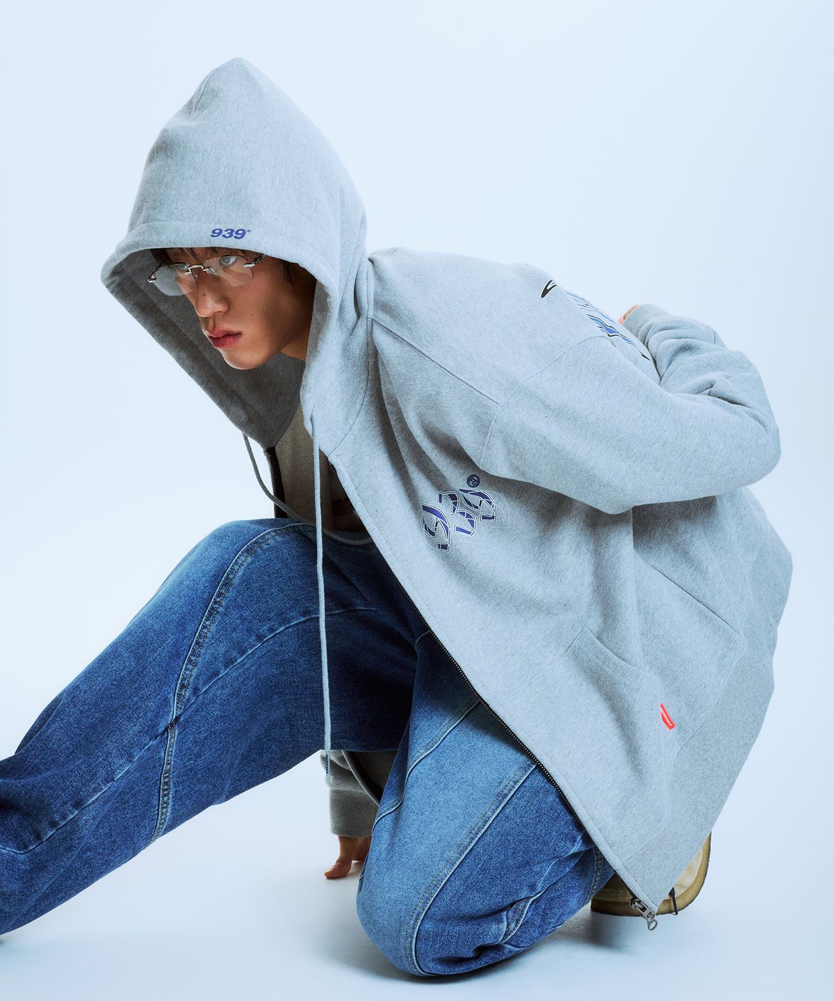 아카이브 볼드(ARCHIVE BOLD) UNDEFEATED HOOD ZIP-UP (GRAY)
