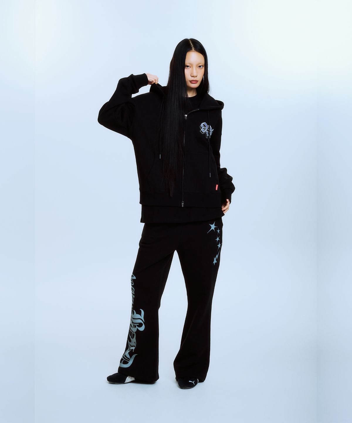 아카이브 볼드(ARCHIVE BOLD) UNDEFEATED HOOD ZIP-UP (BLACK)