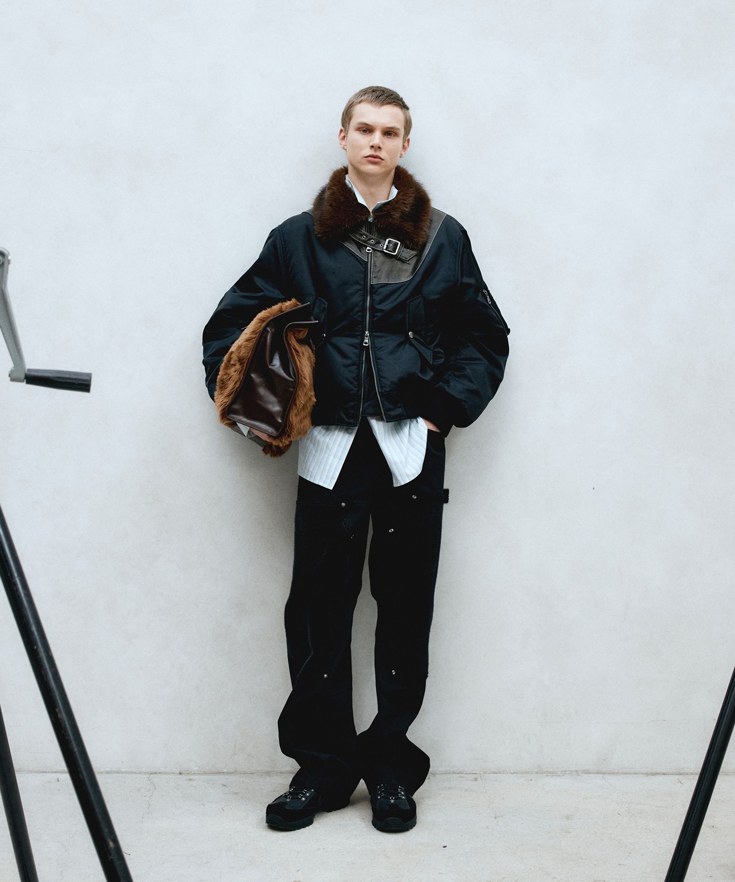 MUSINSA公式 | ANDERSSON BELL FUR COLLAR LEATHER PATCH MA-1 BOMBER