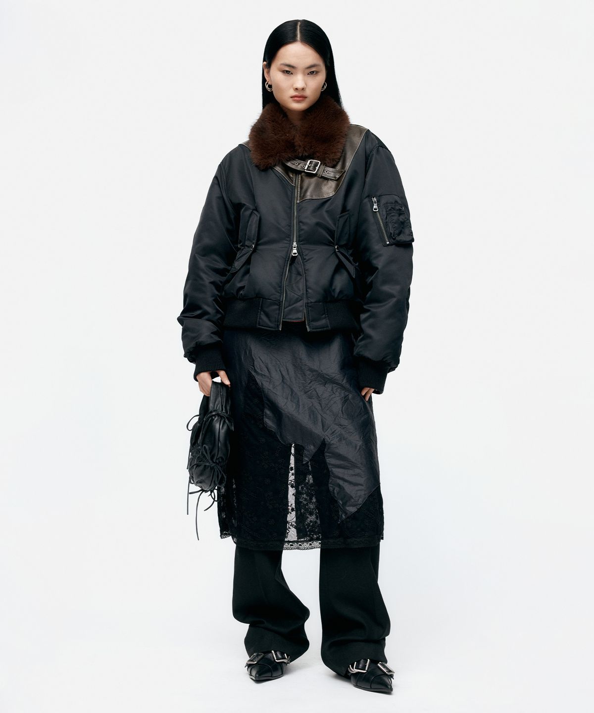 앤더슨벨(ADSB ANDERSSON BELL) FUR COLLAR LEATHER PATCH MA-1 BOMBER awa736u(BLACK)