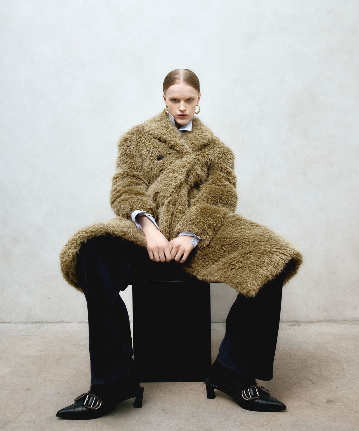 앤더슨벨(ADSB ANDERSSON BELL) FIELDS FUR BUTTONS COAT awa727w(KHAKI)