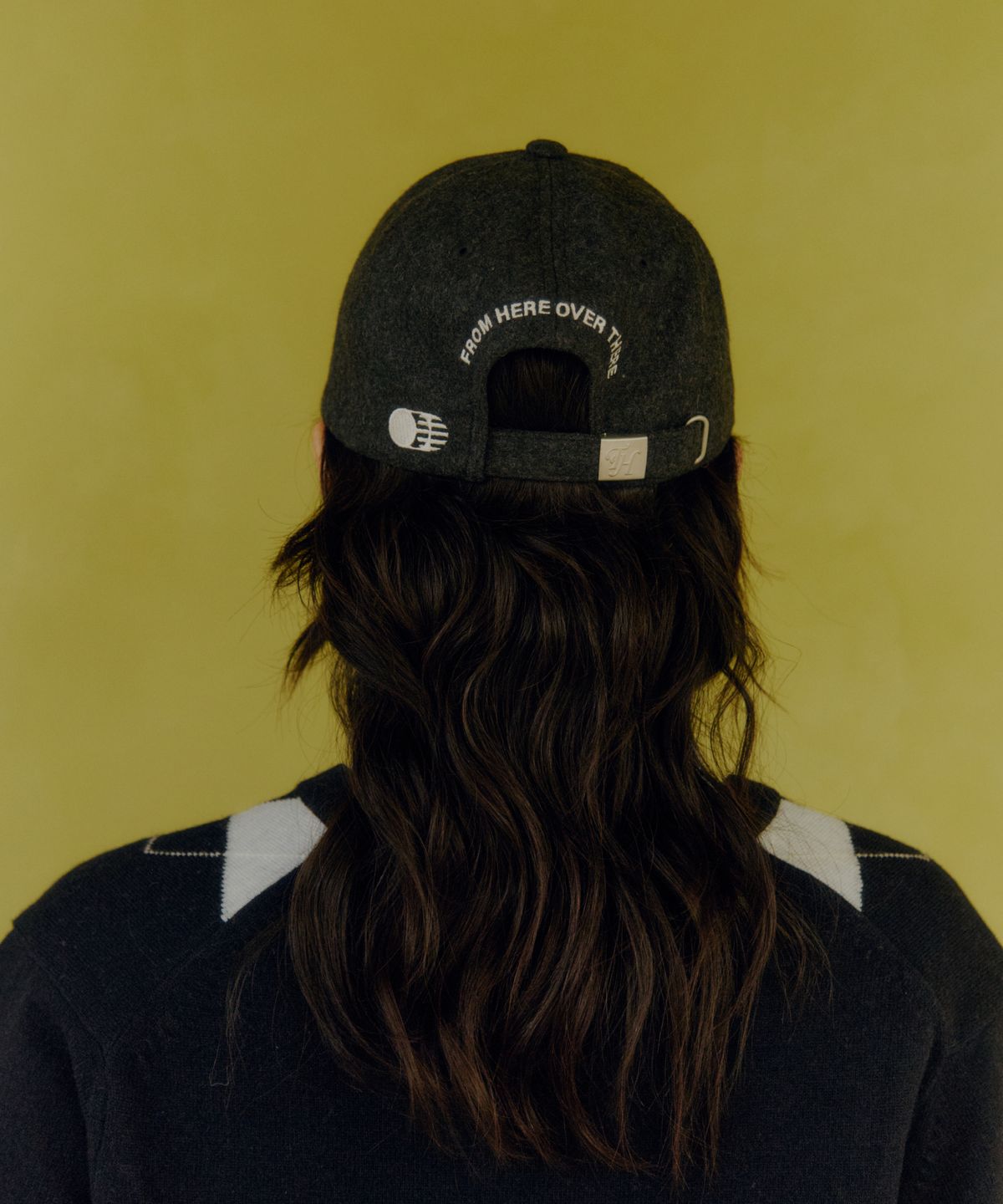 트래픽하모니(TRAFFIC HARMONY) WOOL BLEND TH APPLIQUE LOGO DEEP-FIT BALLCAP_GREY