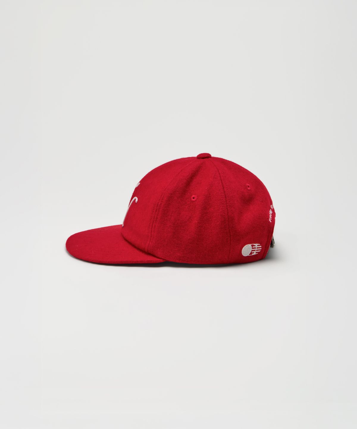 트래픽하모니(TRAFFIC HARMONY) WOOL BLEND TH APPLIQUE LOGO DEEP-FIT 6-PANEL CAP_RED