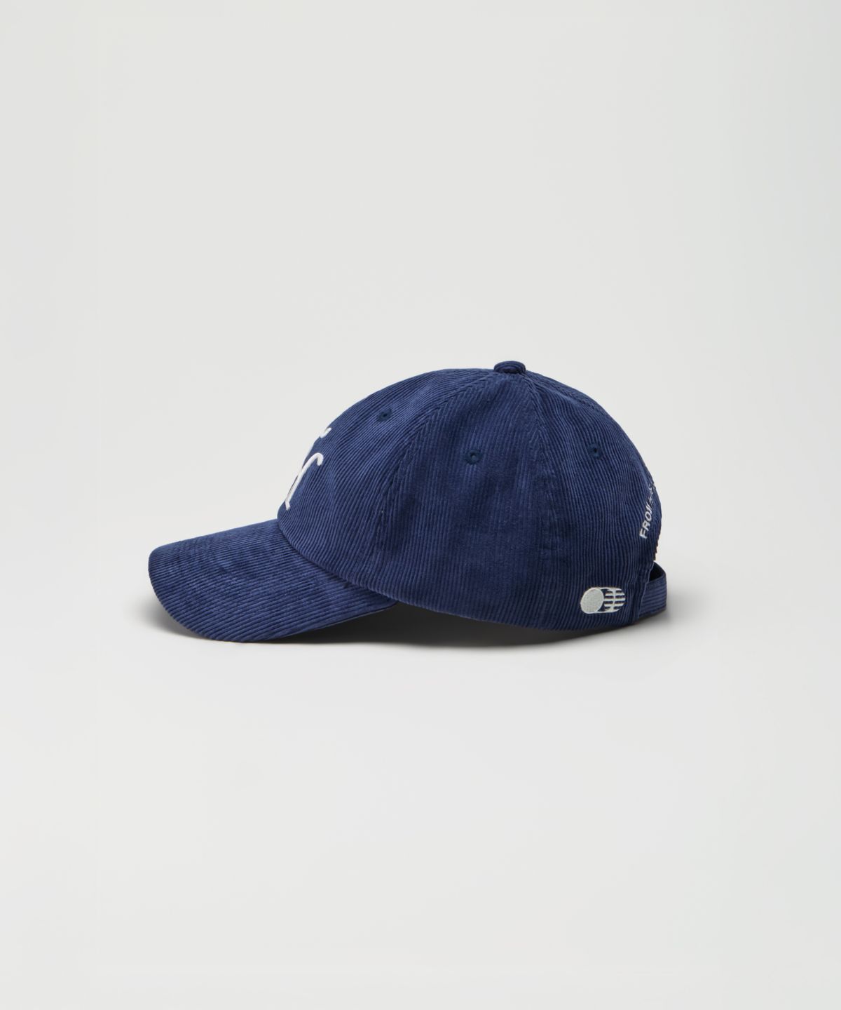 트래픽하모니(TRAFFIC HARMONY) CORDUROY TH LOGO DEEP-FIT BALLCAP_NAVY