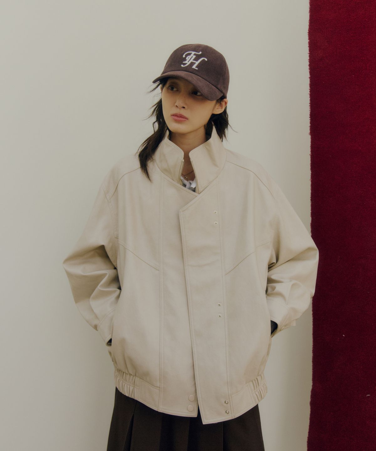 트래픽하모니(TRAFFIC HARMONY) CORDUROY TH LOGO DEEP-FIT BALLCAP_BROWN