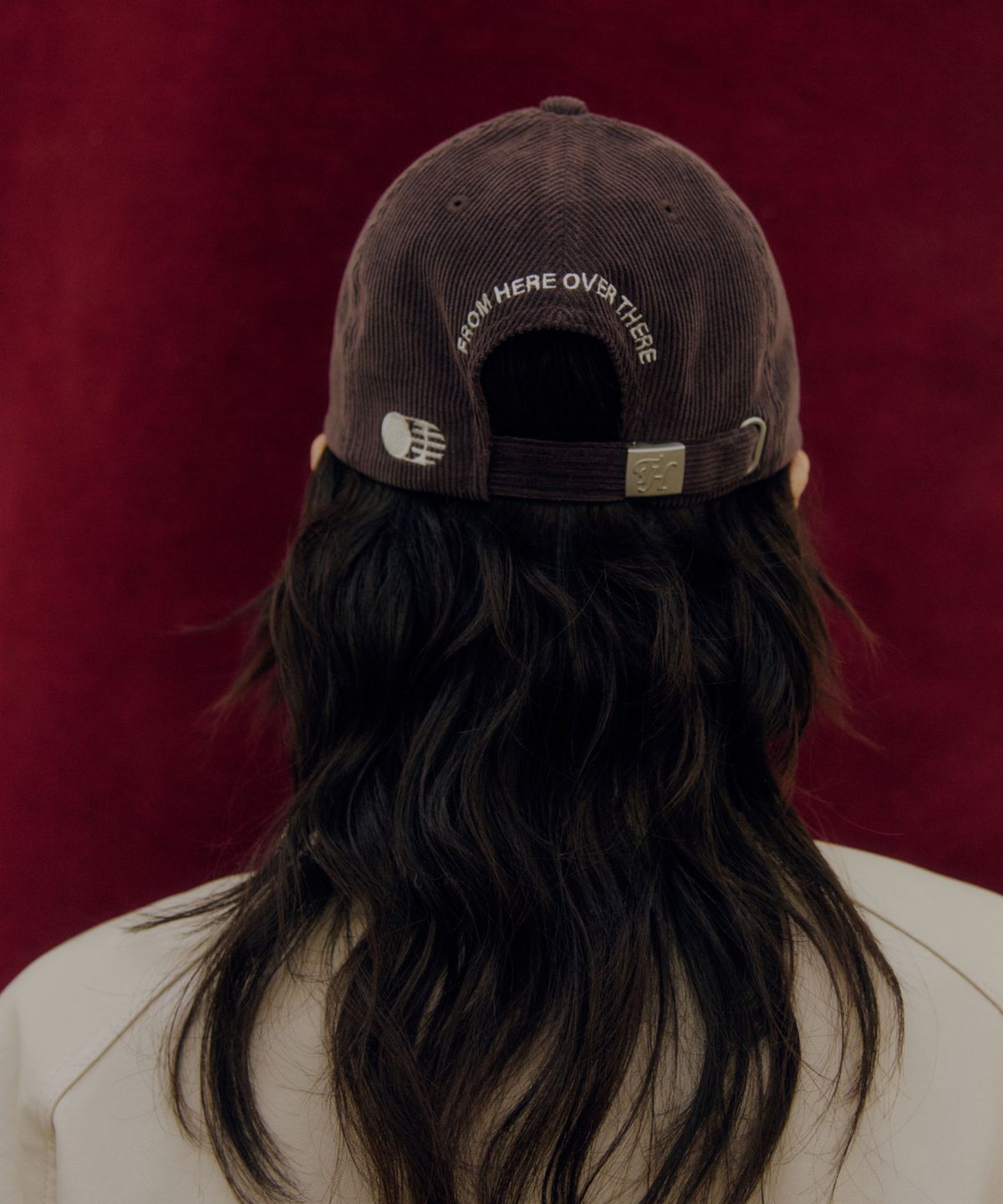 트래픽하모니(TRAFFIC HARMONY) CORDUROY TH LOGO DEEP-FIT BALLCAP_BROWN