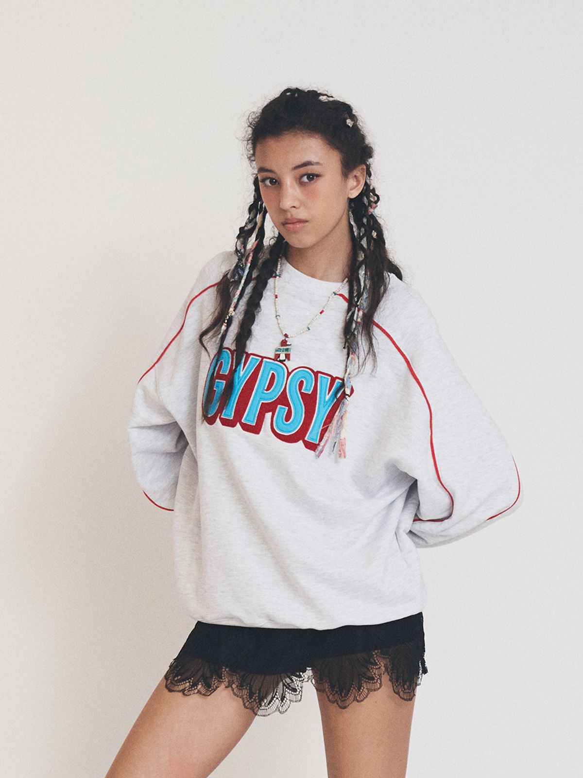 에즈이프 캘리(ASIF CALIE) GYPSY PIPING SWEATSHIRT WHITEMELANGE