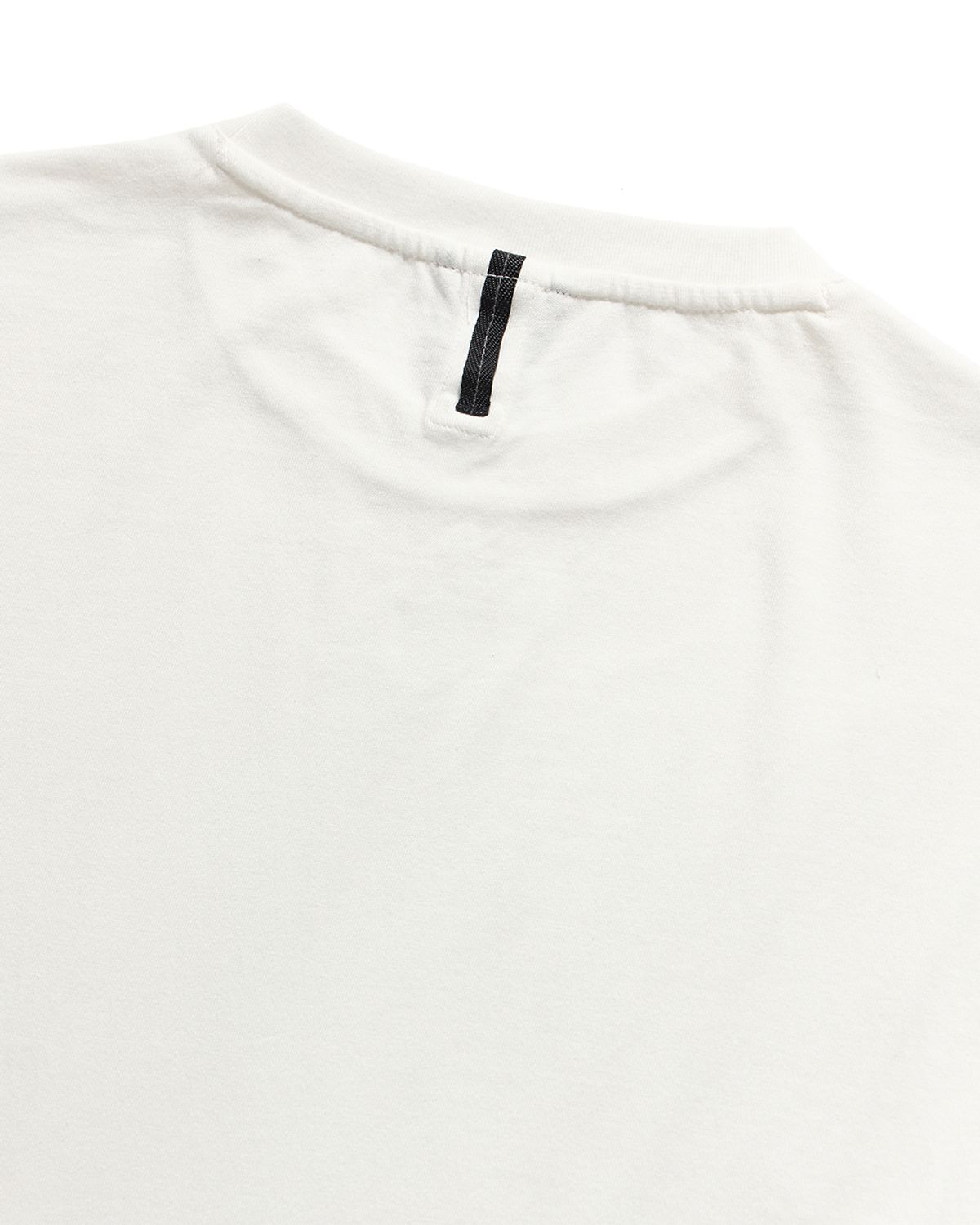 언어펙티드 에센셜(UNAFFECTED ESSENTIAL) EASY COMFORT LONG SLEEVES / OFF WHITE