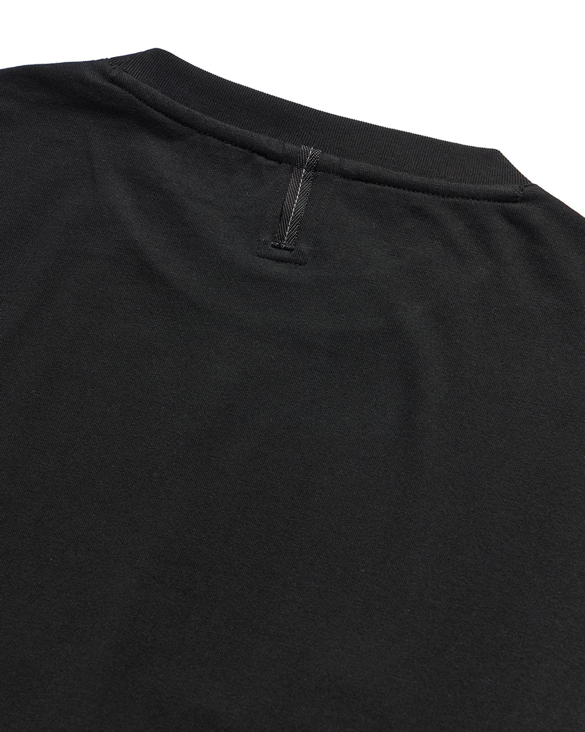 언어펙티드 에센셜(UNAFFECTED ESSENTIAL) EASY COMFORT LONG SLEEVES / BLACK