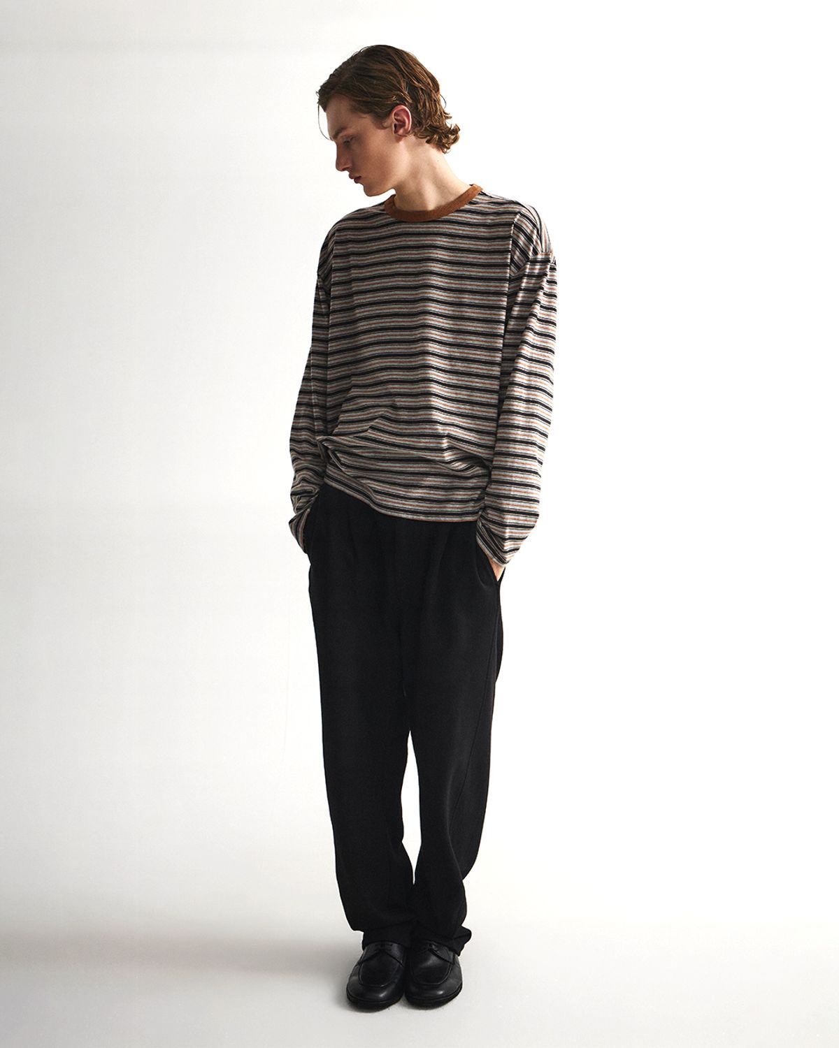 언어펙티드 에센셜(UNAFFECTED ESSENTIAL) CROPPED BORDER LONG SLEEVES / CAMEL&BLACK