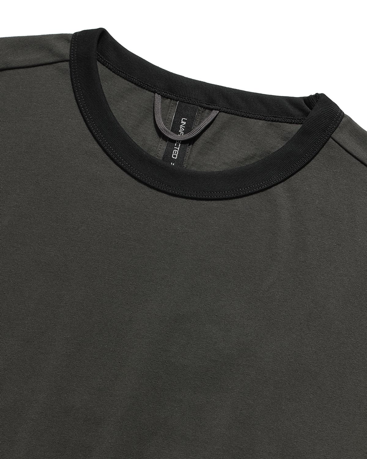 언어펙티드 에센셜(UNAFFECTED ESSENTIAL) RINGER LONG SLEEVES / CHARCOAL