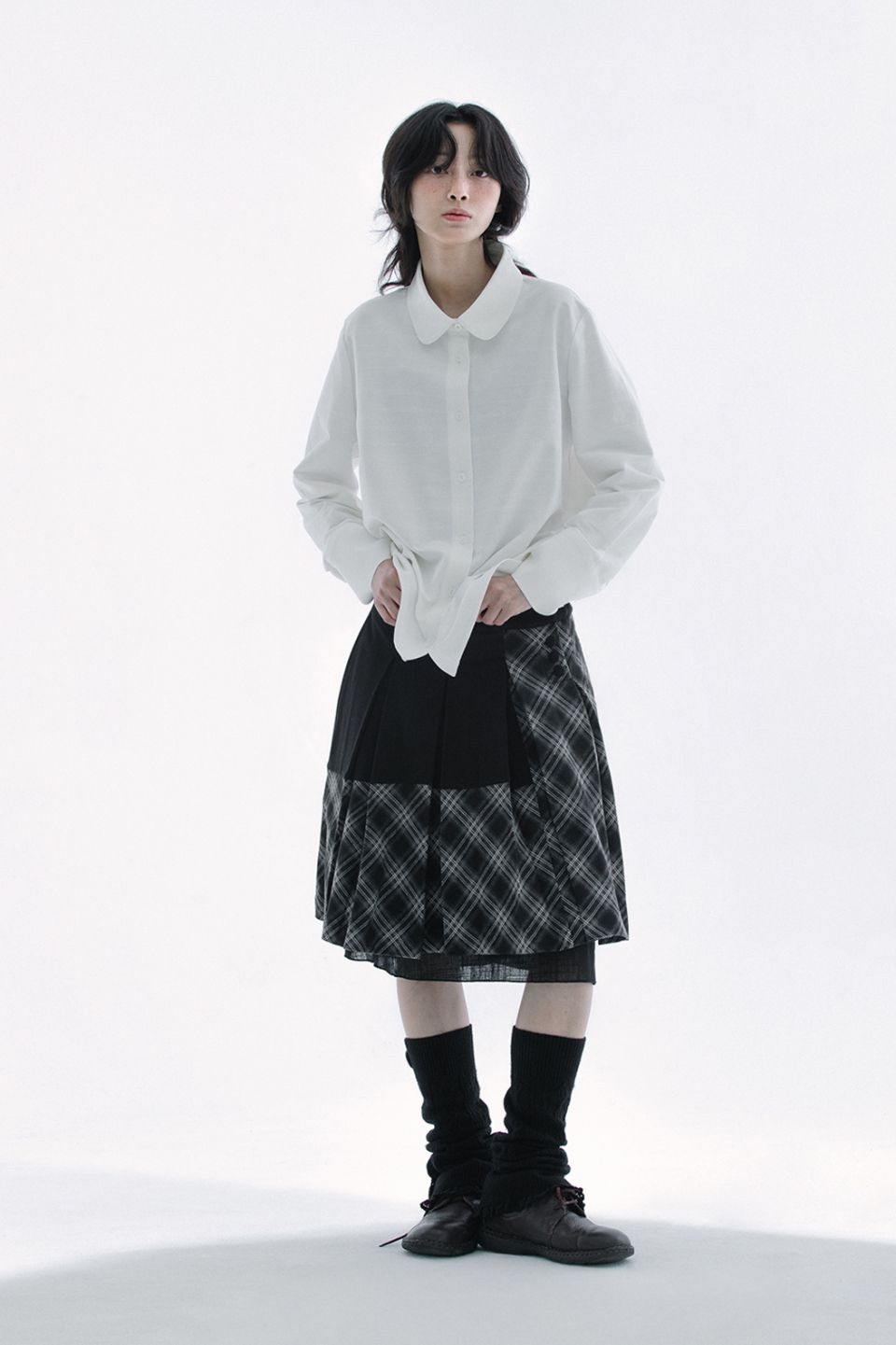 HUGYOURSKIN 新作Check Pleated Midi Skirt MUSINSA | HUG YOUR SKIN Check Pleated Midi Skirt (Black)