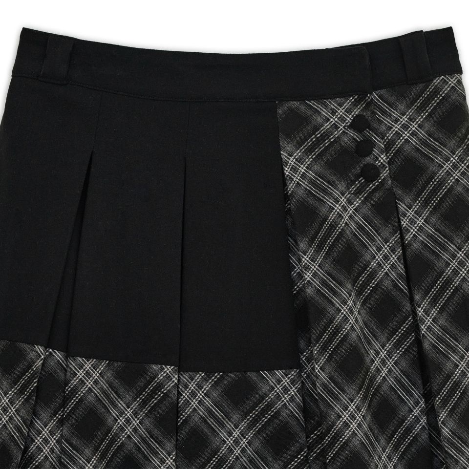 MUSINSA | HUG YOUR SKIN Check Pleated Midi Skirt (Black)
