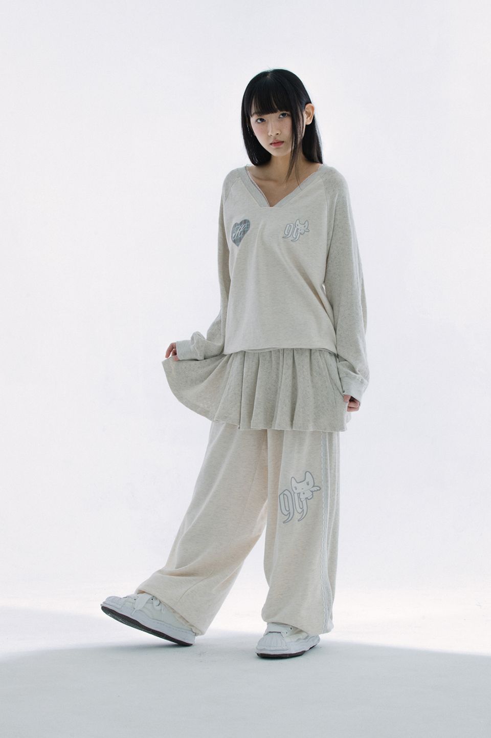 MUSINSA公式 | HUG YOUR SKIN パッチスカートレイヤードジョガーパンツ