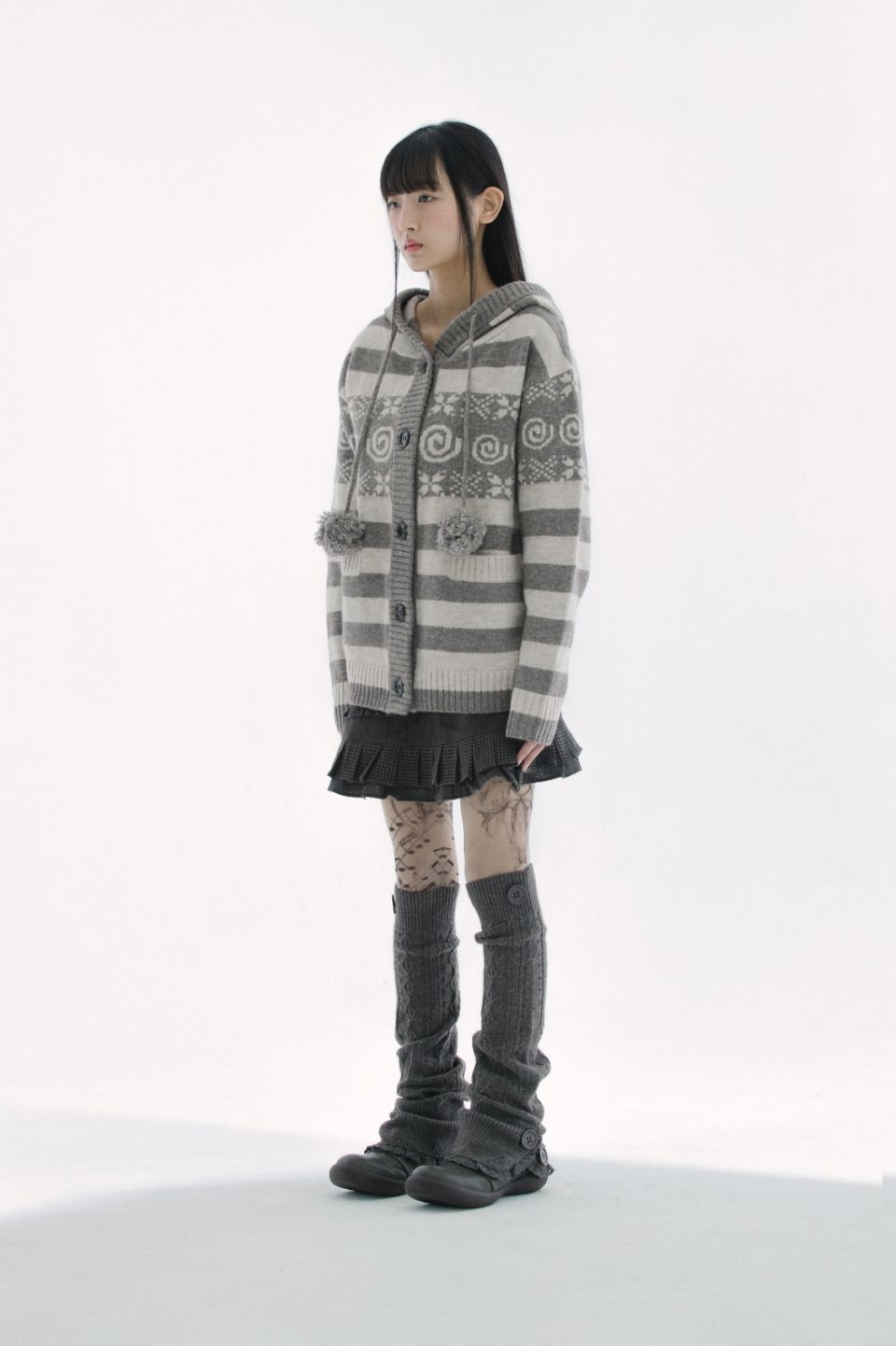MUSINSA | HUG YOUR SKIN Angel wing hooded pom-pom cardigan (Brown)